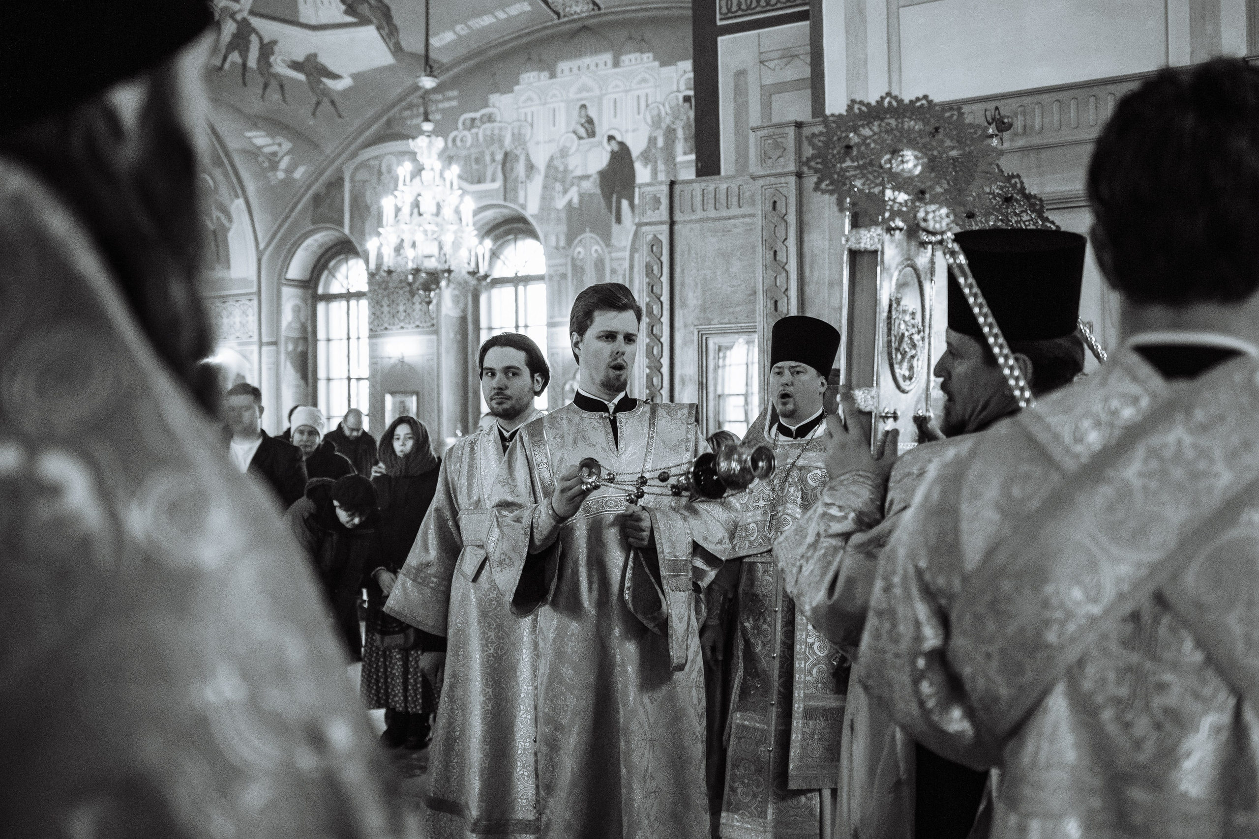 Служба Григория, митрополита, управляющего делами Московской Патриархии. Семейный фотограф Николаева Ольга