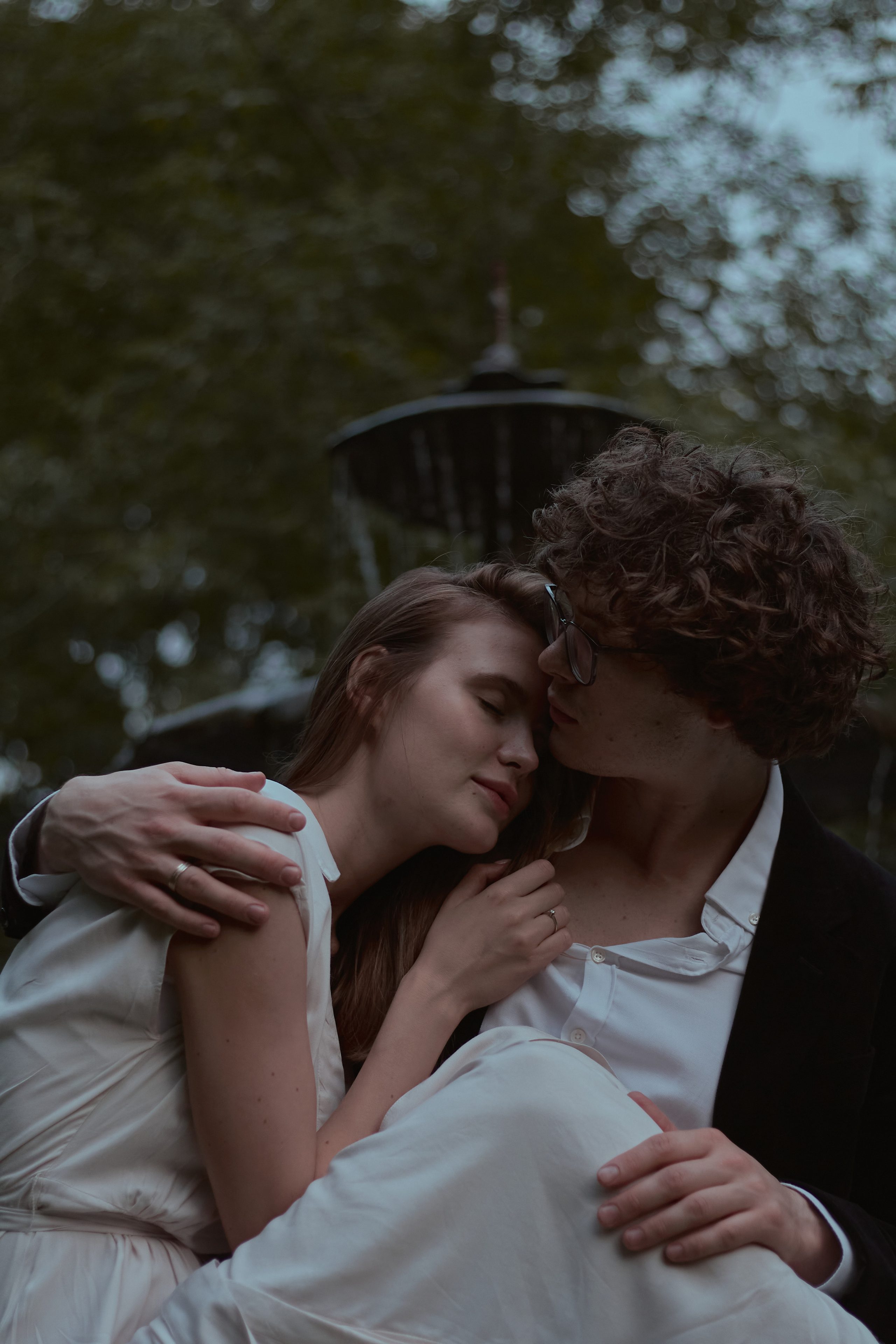 Однажды в саду. Фотограф лавстори Москва/МО Приятелева Ангелина