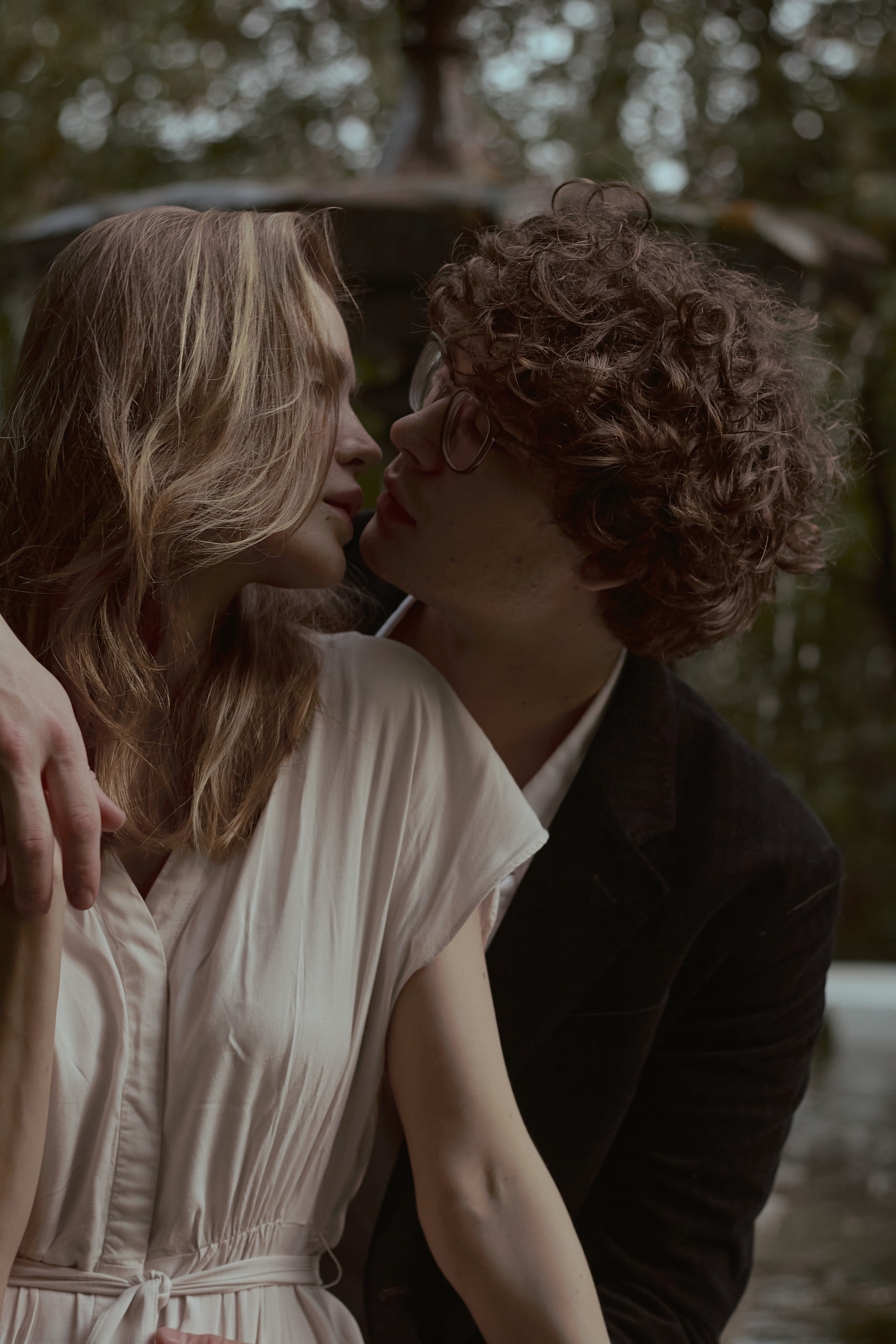 Однажды в саду. Фотограф лавстори Москва/МО Приятелева Ангелина