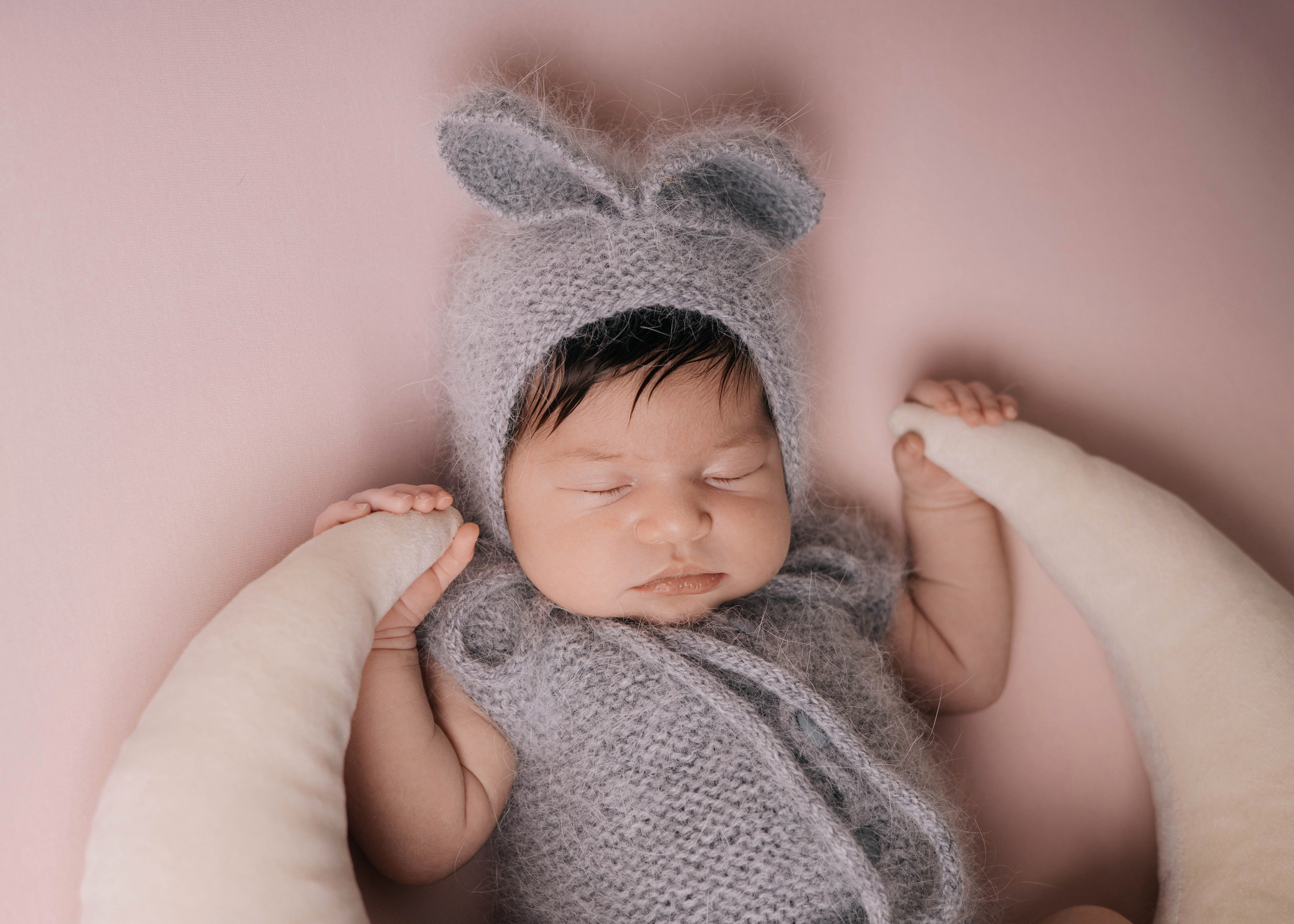 НОВОРОЖДЕННЫЕ МАЛЫШИ. Фотосессия новорожденных в Москве и Московской области