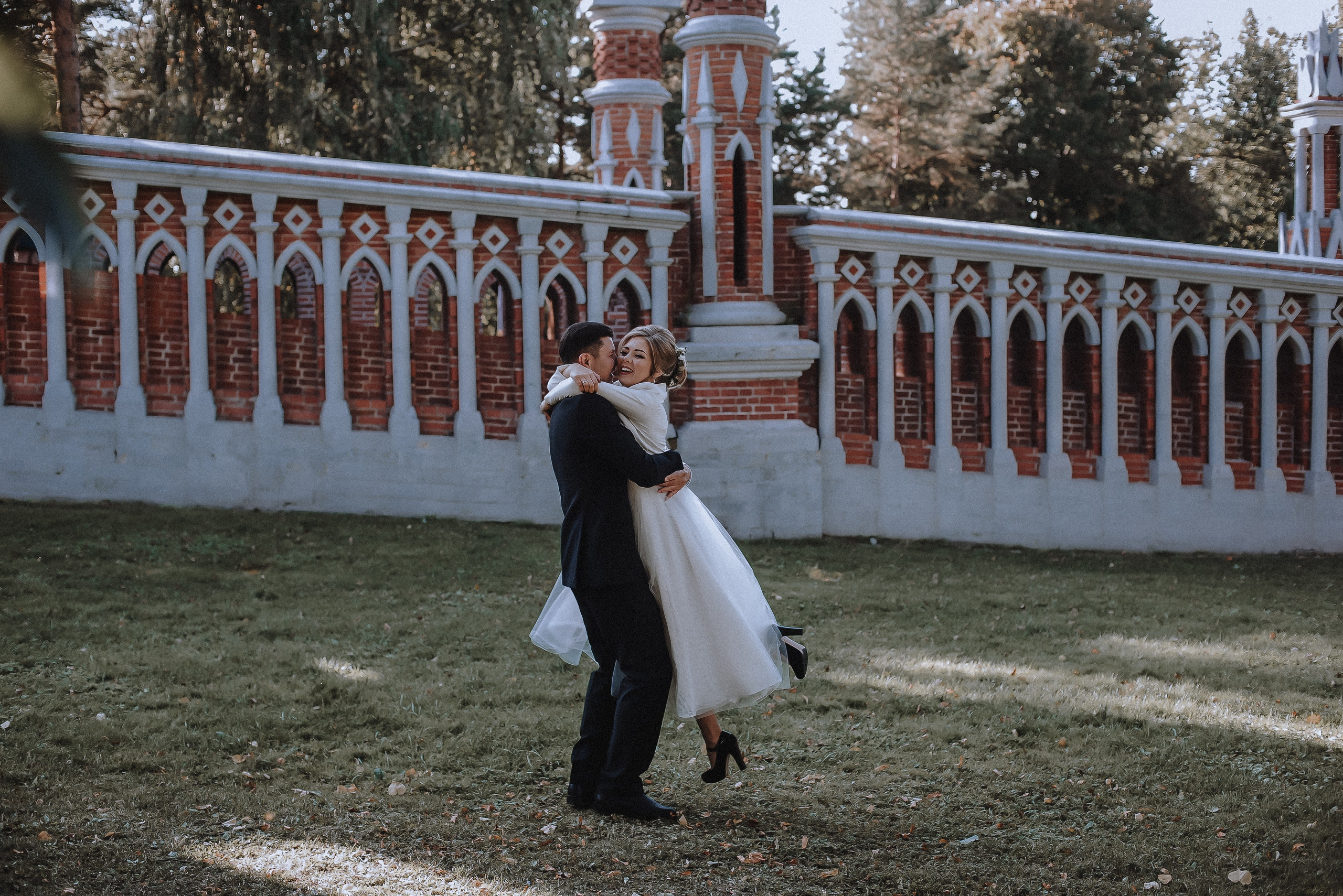 Love.code: Premium Black. Свадебный и семейный фотограф в Москве Сажина Кристина КиМ. Свадебный оператор в Москве Сажин Максим