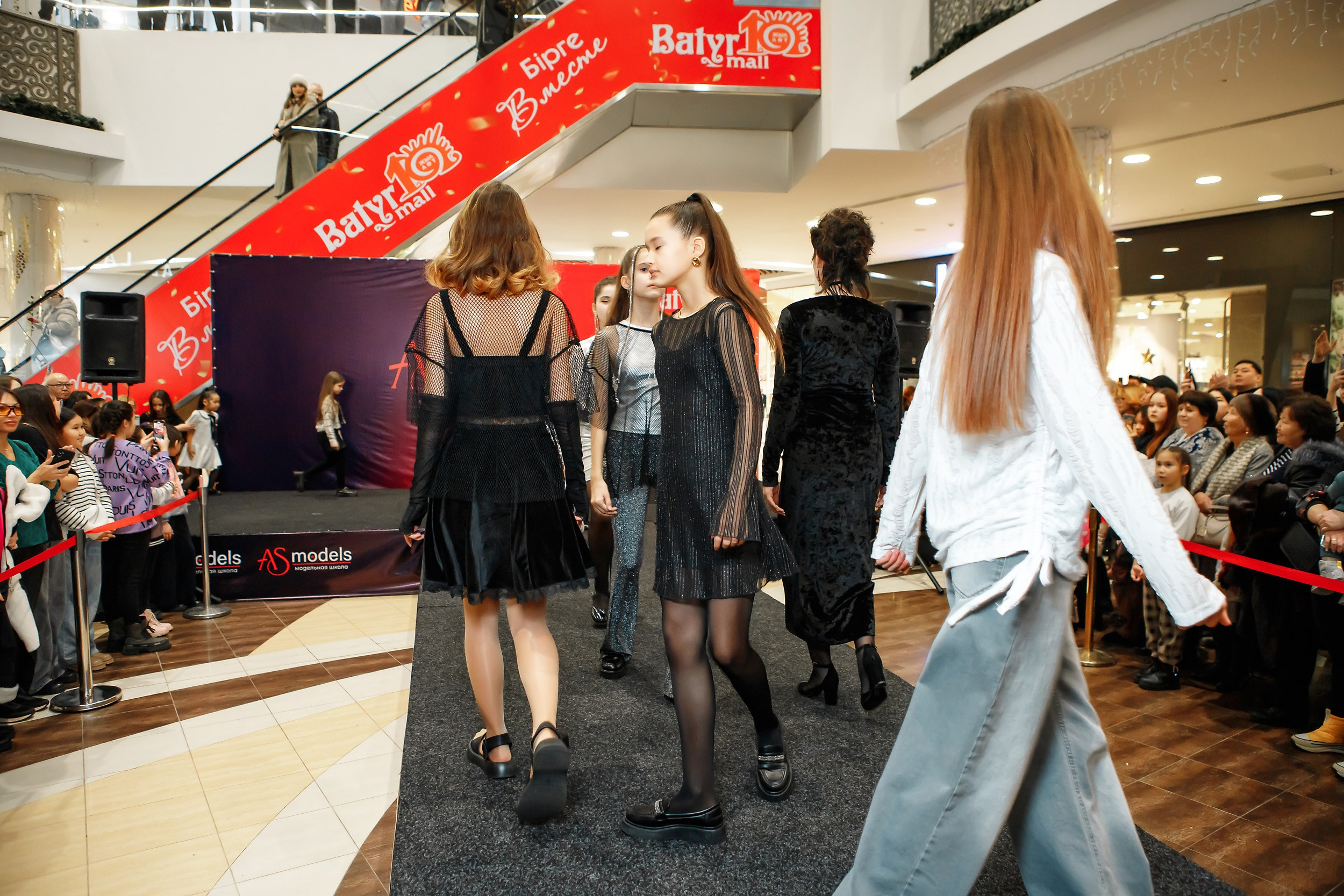 Fashion Show модельной школы AS Models. Кипятком Павлодар