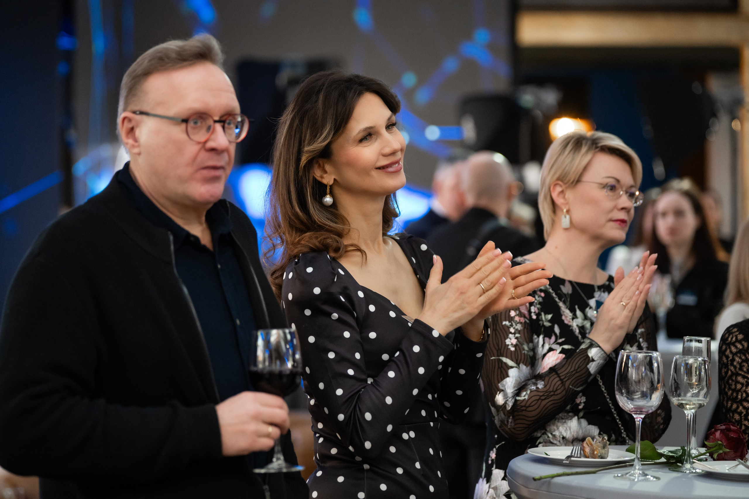 Аввита 25 лет День рождения компании 100+ человек. Репортажный фотограф Сергей Дроздов