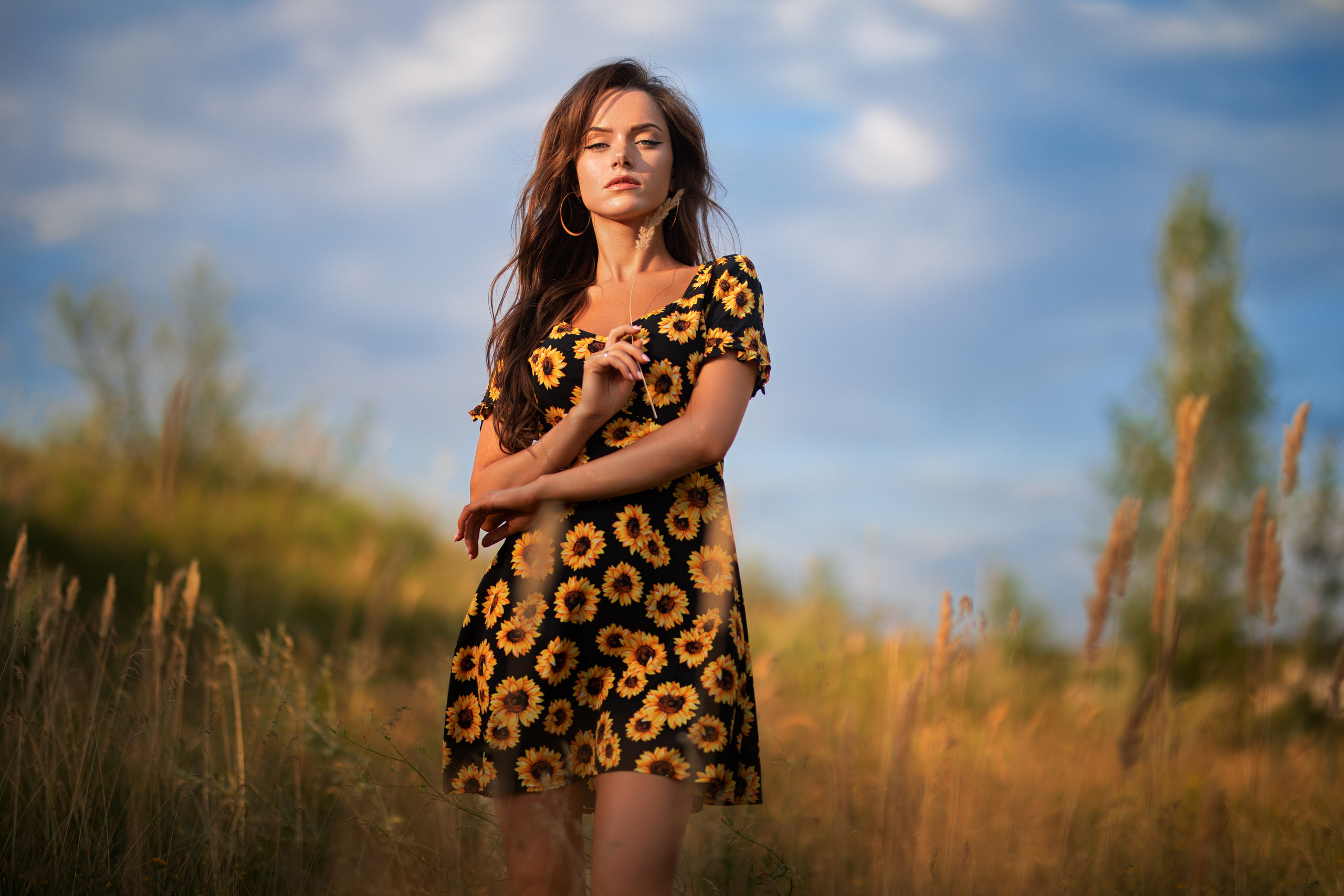 Летняя съемка с Екатериной на природе в парке Белый Колодец в формате для «себя»