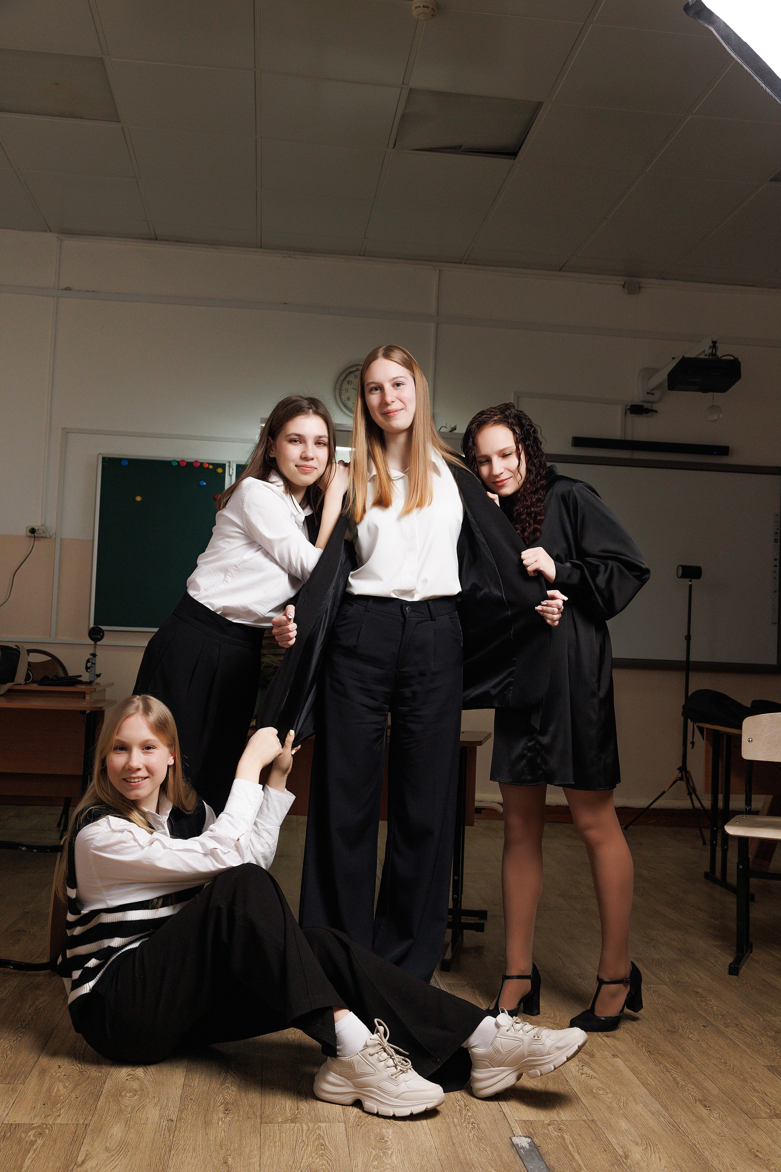 11 класс школа 20. Photoalbum-vl.ru