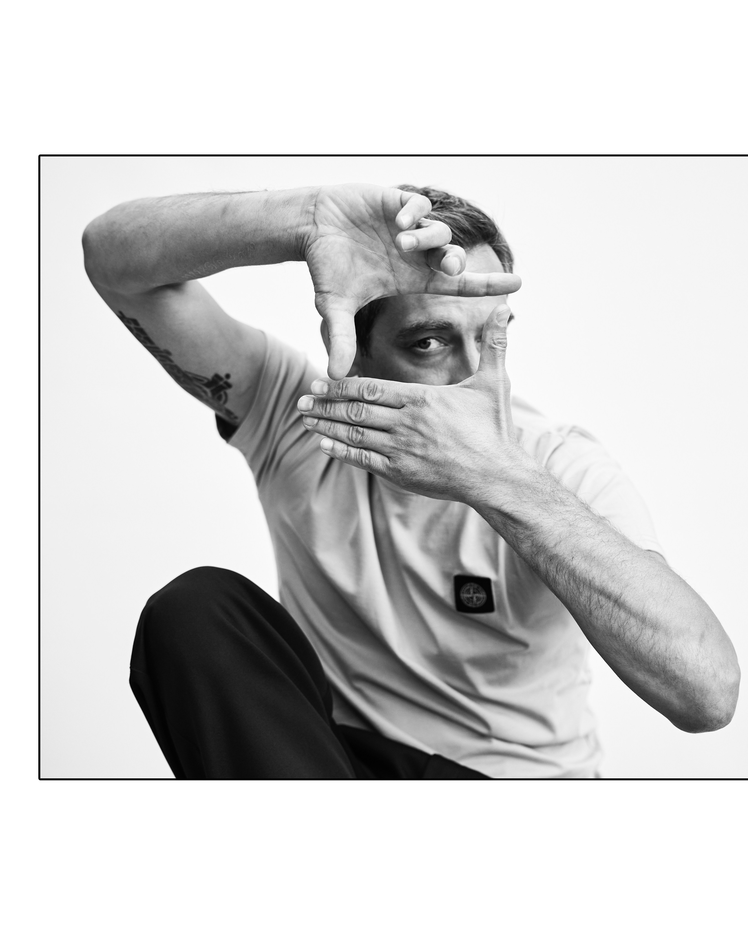 Проект ВНЕ КАДРА. Фотограф актерского портфолио Юлия Корытов