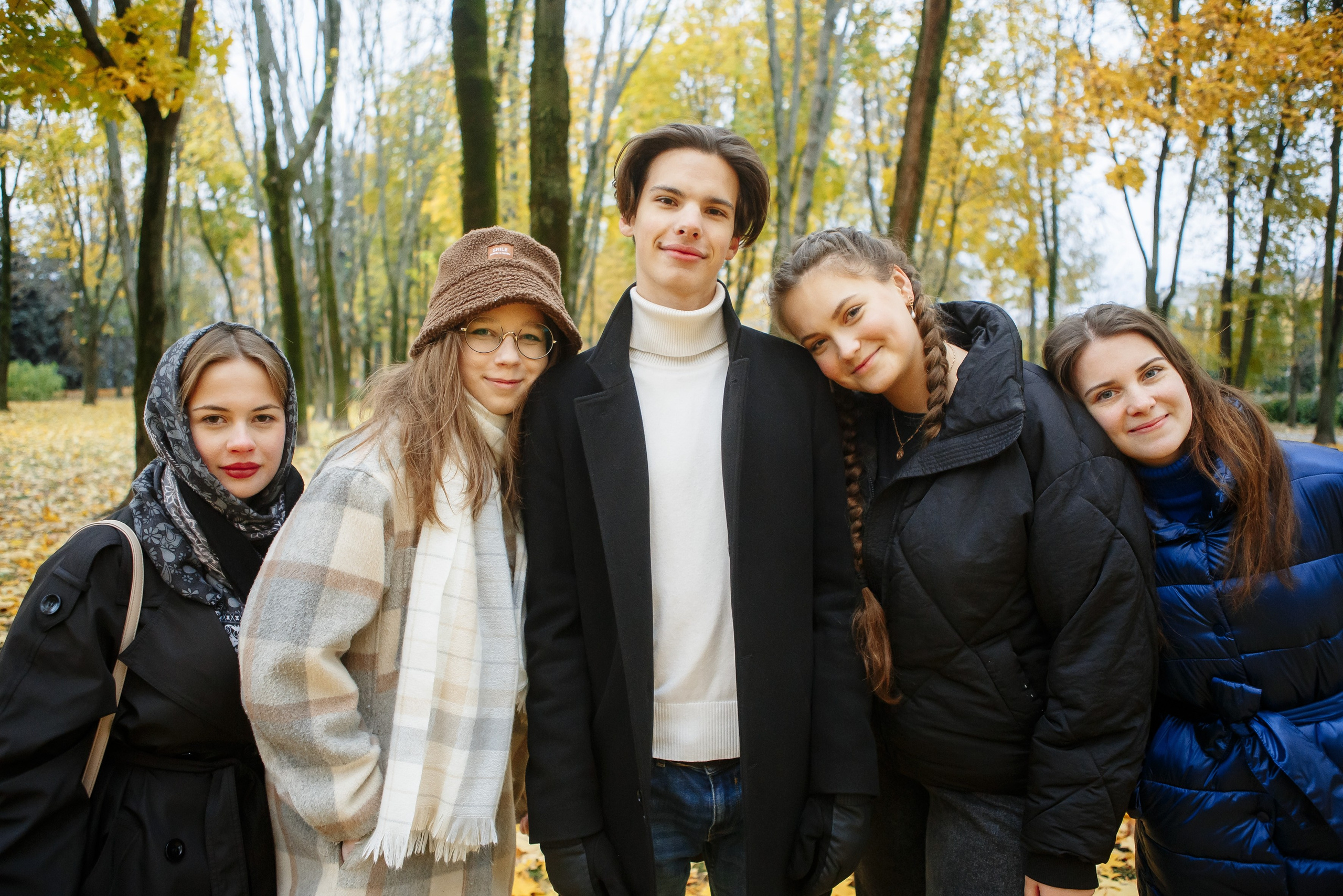 Осень Гимназия 12 11 В 2023 г. Свадебный и портретный Фотограф в Липецке Дмитрий Котюков