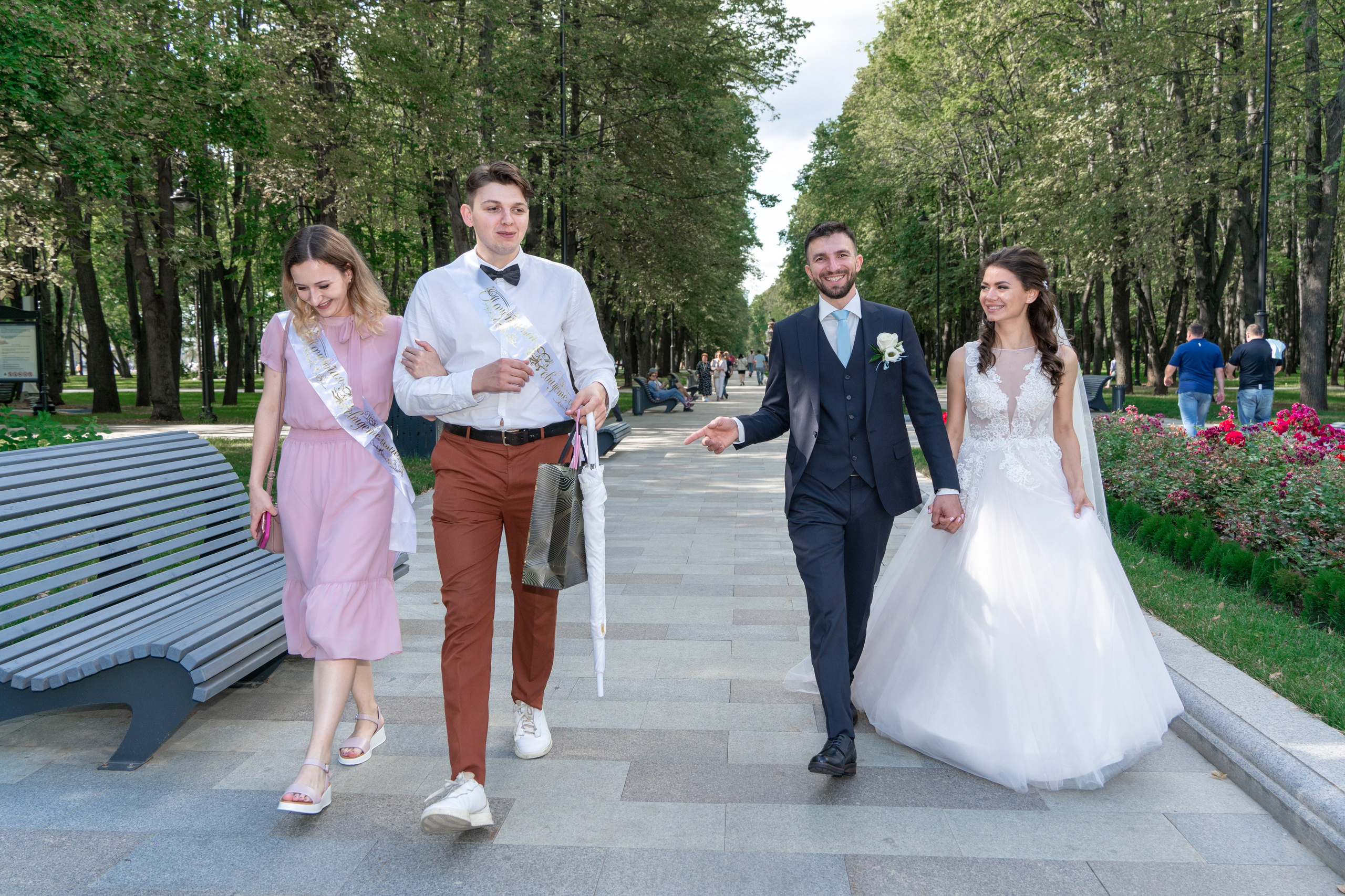 Ира и Ян. День свадьбы. Репортажный и интерьерный фотограф Александра Солдатова