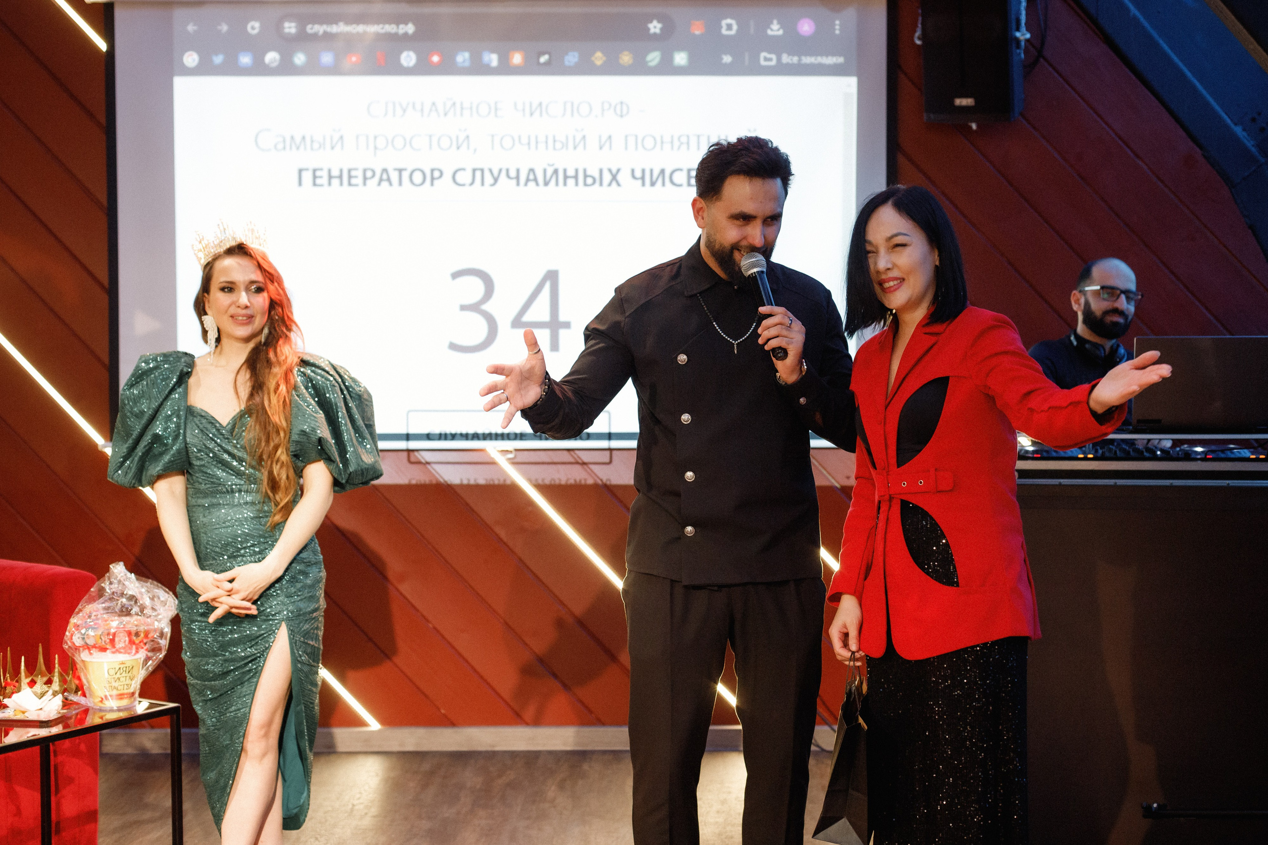 QUEEN KHV [12 ЛЕТ]. СВОИ. ФОТООТЧЕТЫ-СОБЫТИЯ-МЕСТА