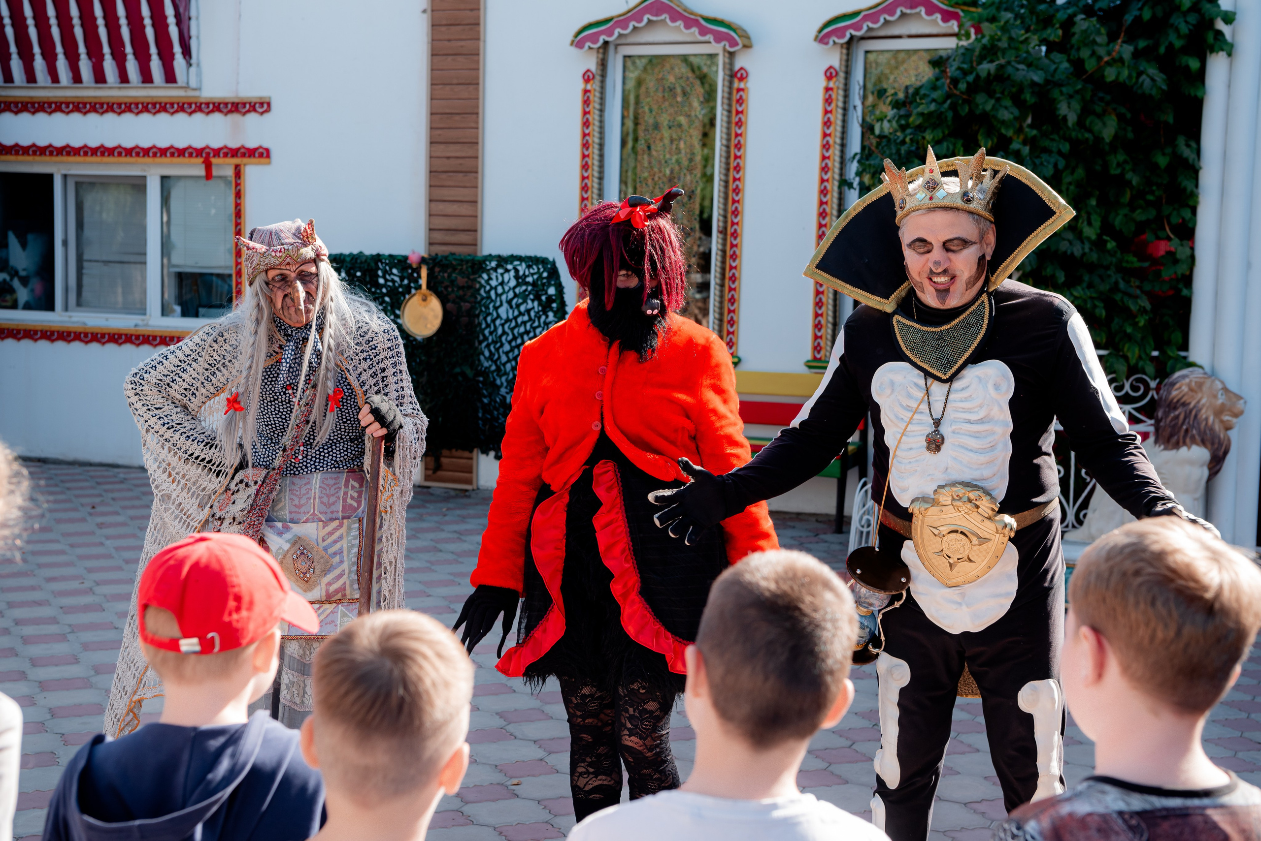 Экскурсия класса в Музей Русской Сказки. Фотограф в Волгограде и Волжском Александр Горбань