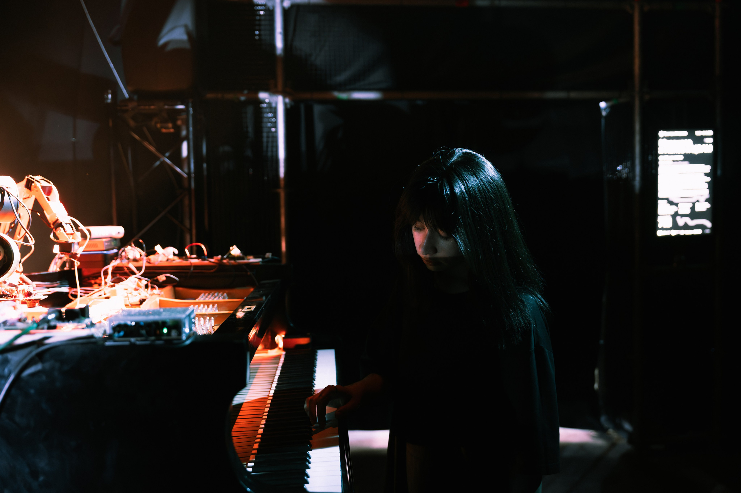 INTERVALS.EXHIBITION. @tomrus: Рустам Шагиморданов — фотограф