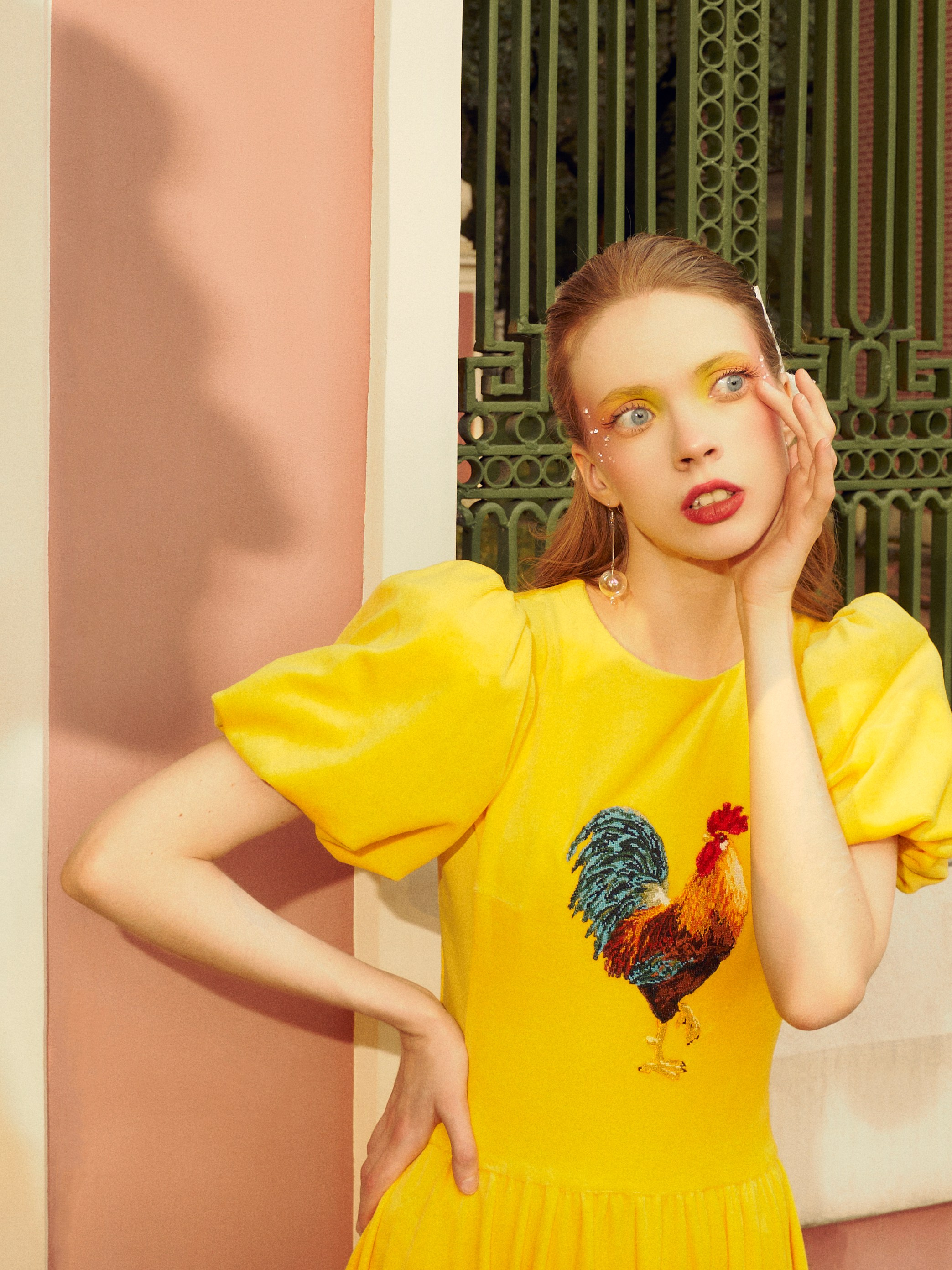 Campaign «Petya dress» x glorytonurgle. Портретный фотограф в Москве