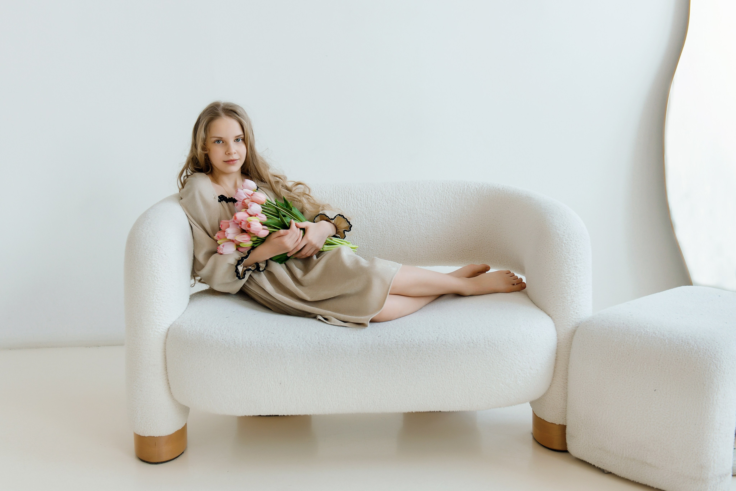 Семейная съемка в студии в Москве. Детский фотограф в Долгопрудном и Москве