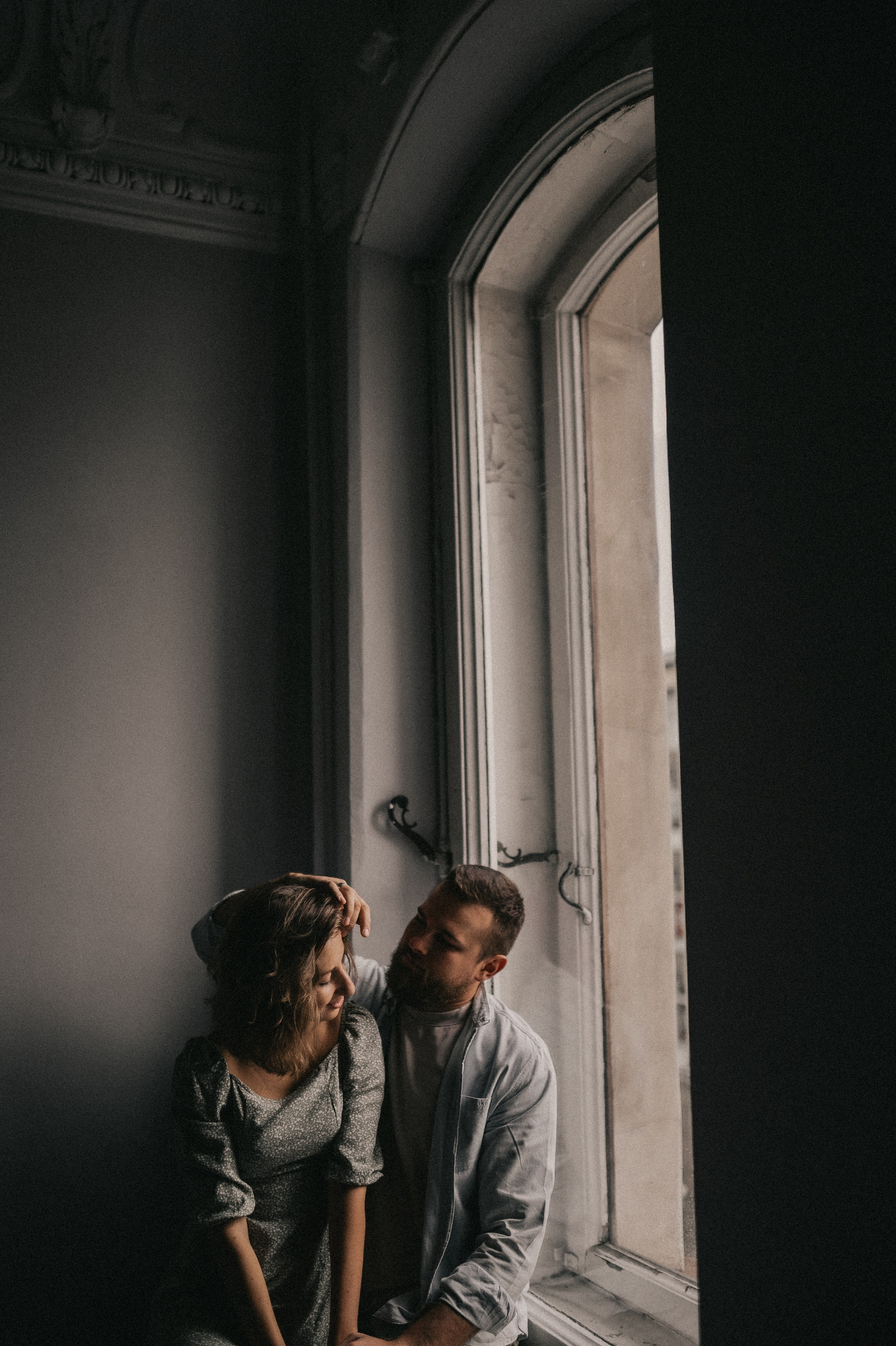 Лавстори в питерской студии. Семейный и свадебный lifestyle-фотограф в Москве Мария Петрова