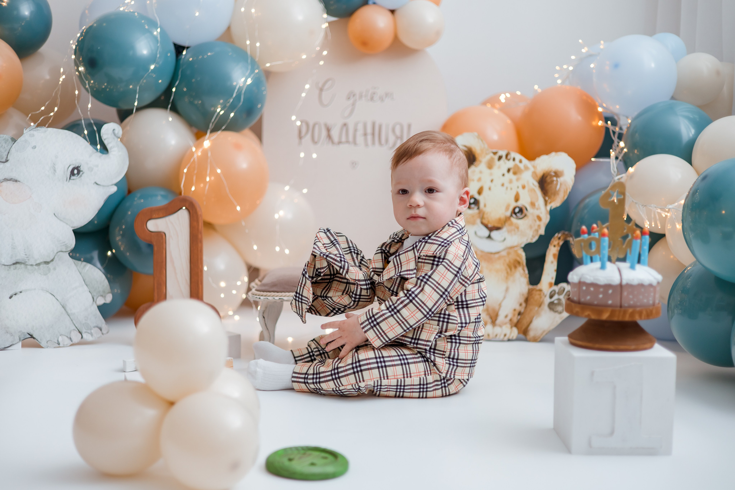 Марк, 1 годик. Семейный и детский фотограф в Железногорске Саламахо Ольга