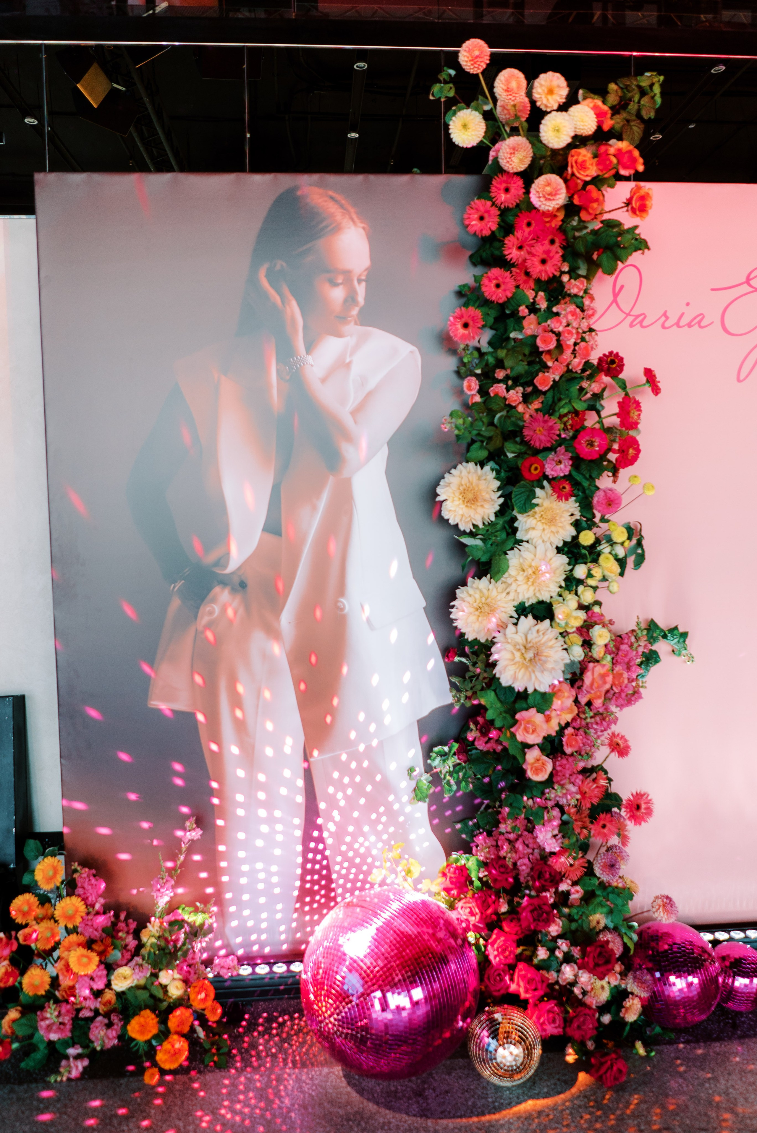 Юбилей в Воробьевы холл. Kirillova Studio — мастерская декора и событий Юли Кирилловой