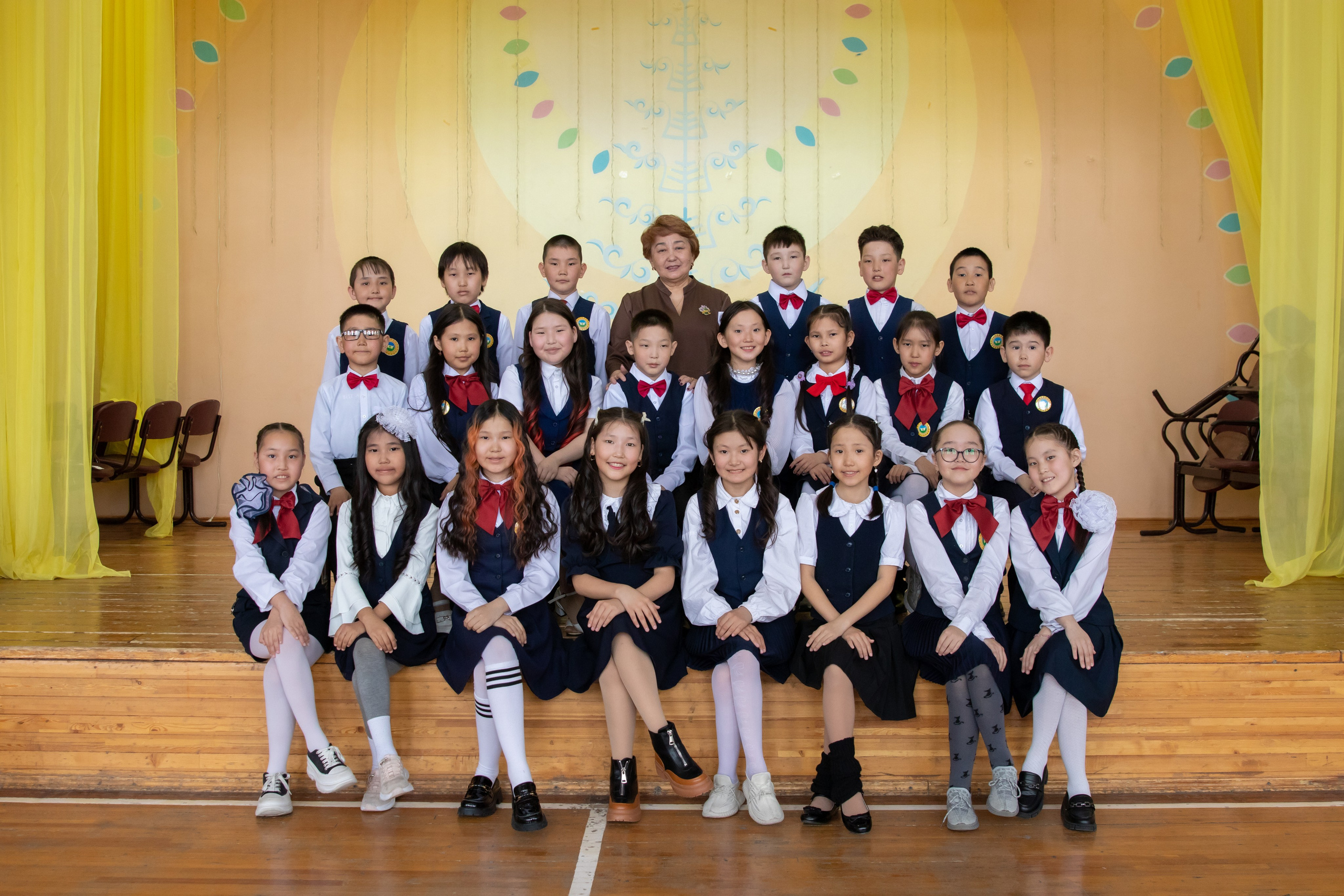 Школа. Ньургуйаана Тарагаева. Детский и семейный фотограф в Якутске