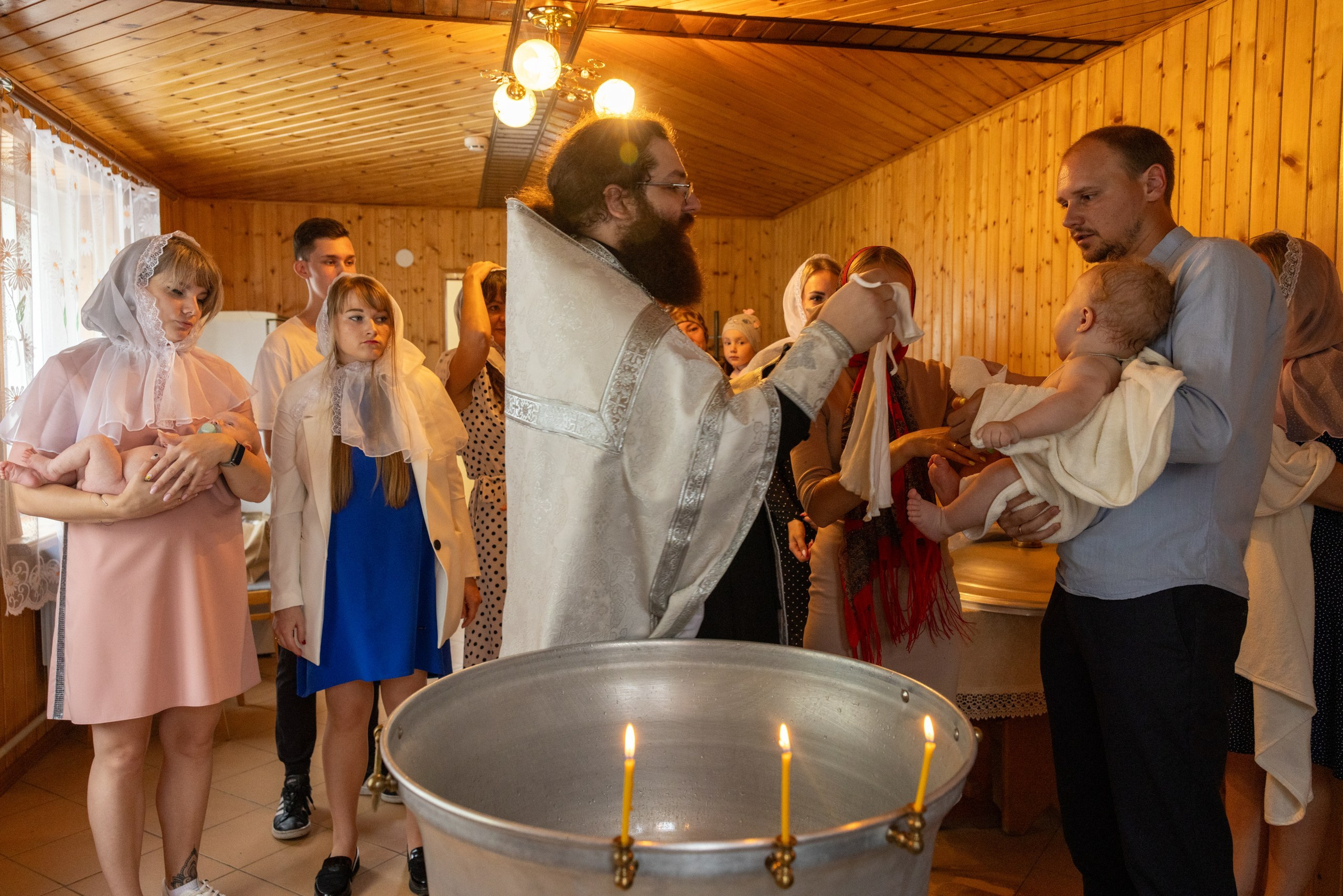 Образец репортажа крещения оригиналы, без искажений, без вспышки, светосильная оптика!. Фотограф в Туле Крупский АнДРей. Фотостудия «КАДР71» в Туле