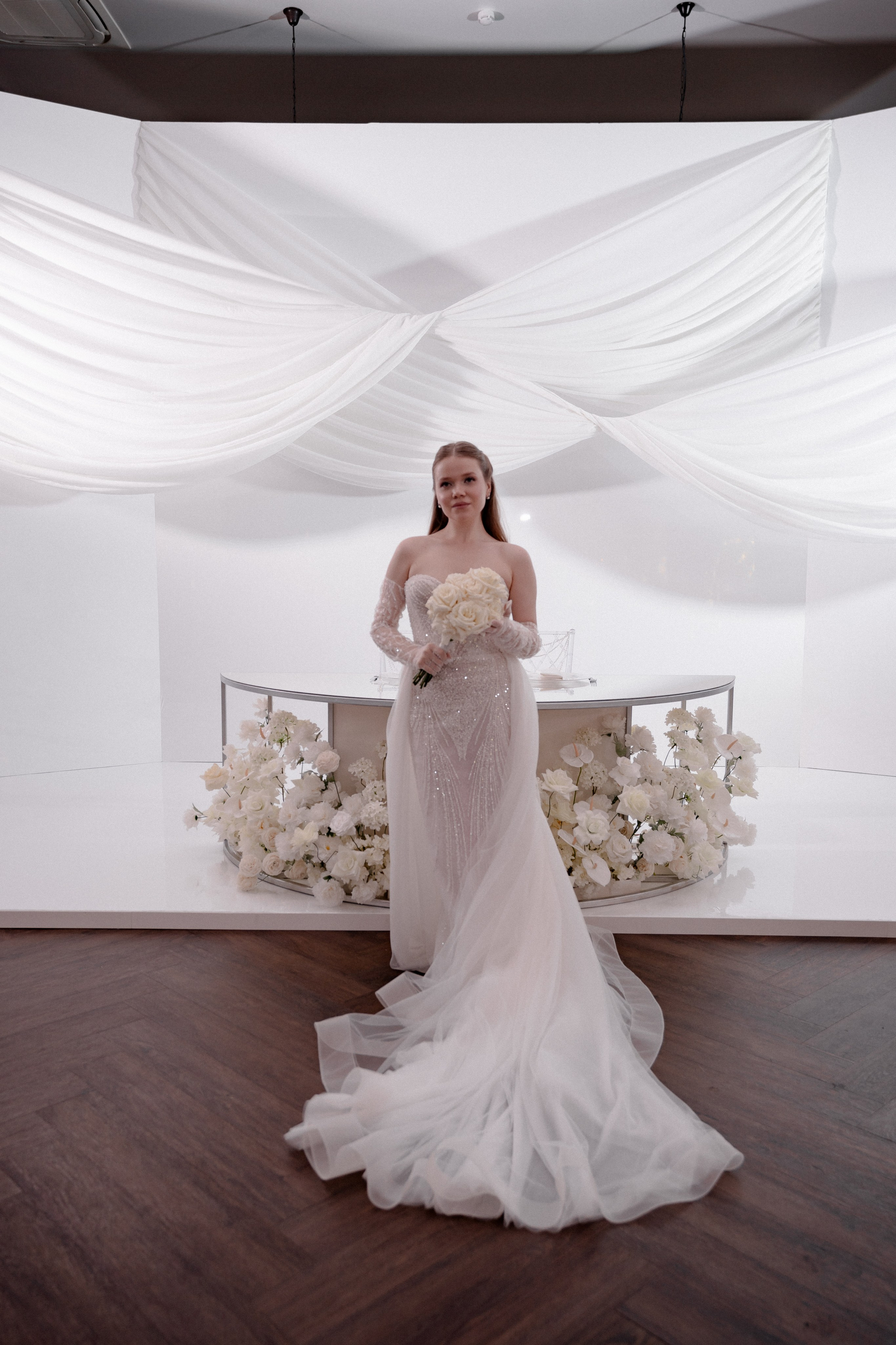 СВАДЕБНАЯ СЬЕМКА СБОРОВ В ОТЕЛЕ И ВЫЕЗД НА ЦЕРЕМОНИЮ (СНЯТО В СИБИРЕ В НИЖНЕВАРТОВСКЕ). Профессиональный фотограф, Санкт-Петербург — Виктория Богомолова