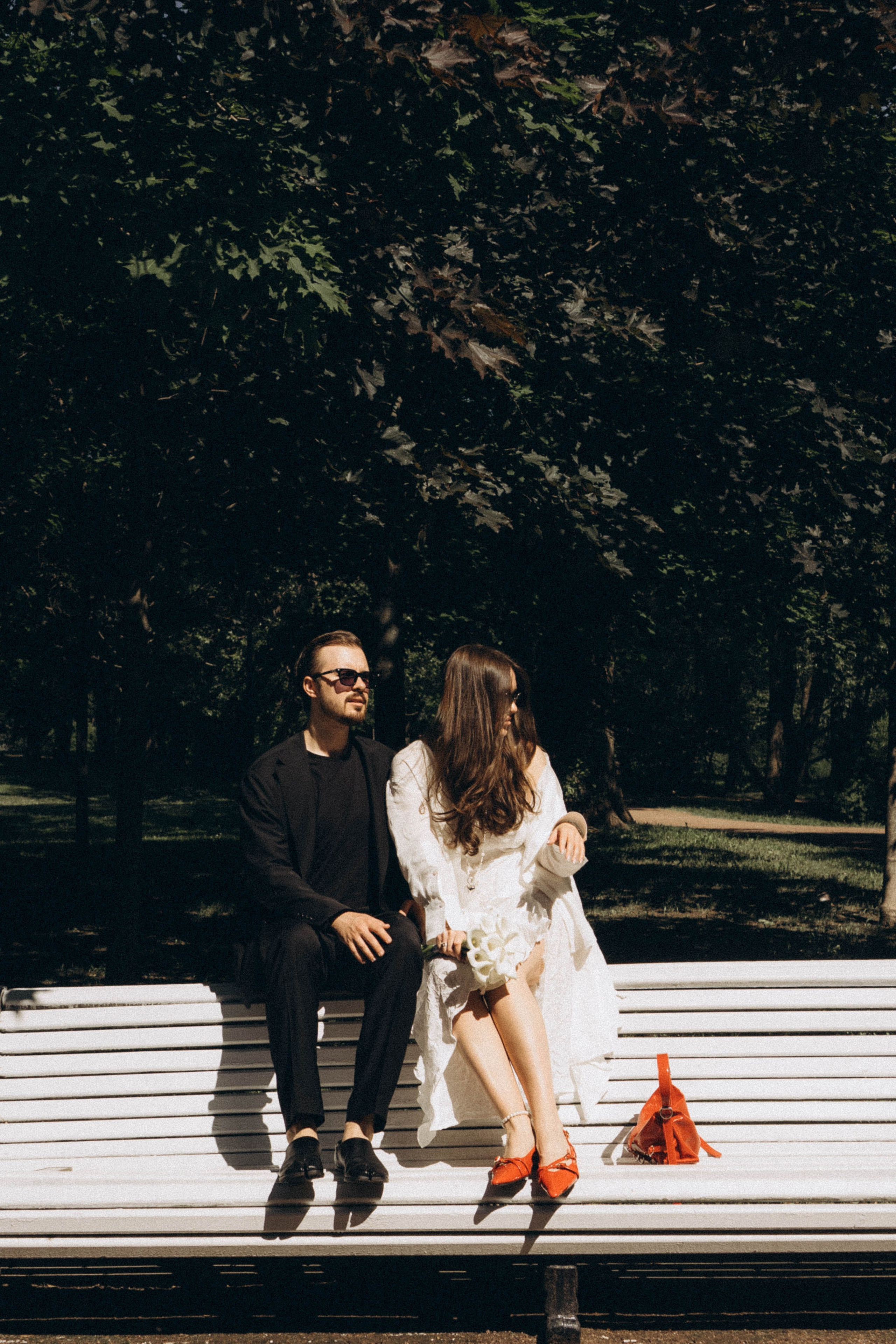 СВАДЕБНАЯ СЬЕМКА В ПАРКЕ ПОБЕДЫ И ПРОГУЛКА ПО МОСКОВСКОМУ ПРОСПЕКТУ. Профессиональный фотограф, Санкт-Петербург — Виктория Богомолова