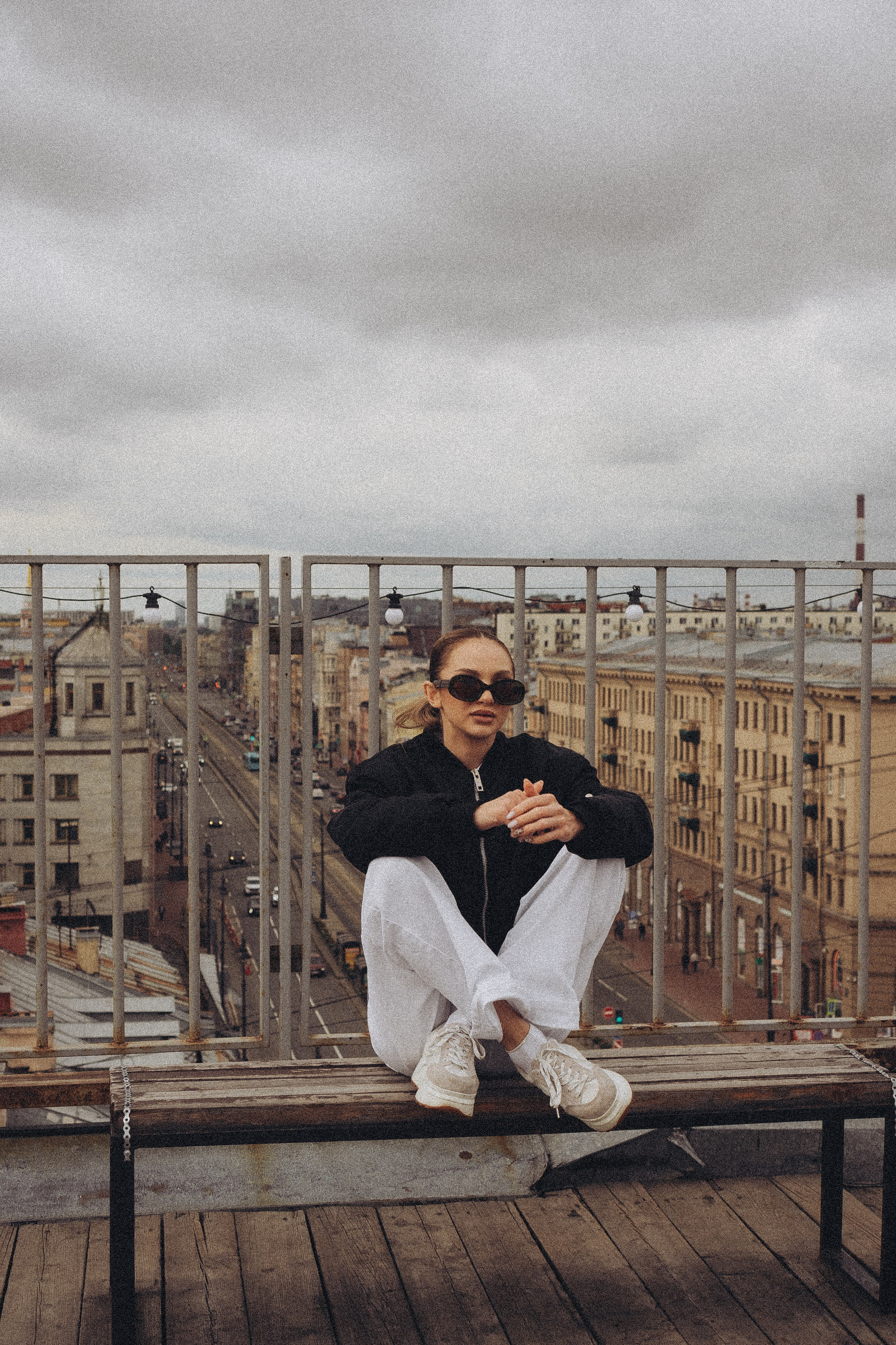 МЫ ГУЛЯЛИ ПРО КРЫШАМ ПИТЕРА. Профессиональный фотограф, Санкт-Петербург — Виктория Богомолова