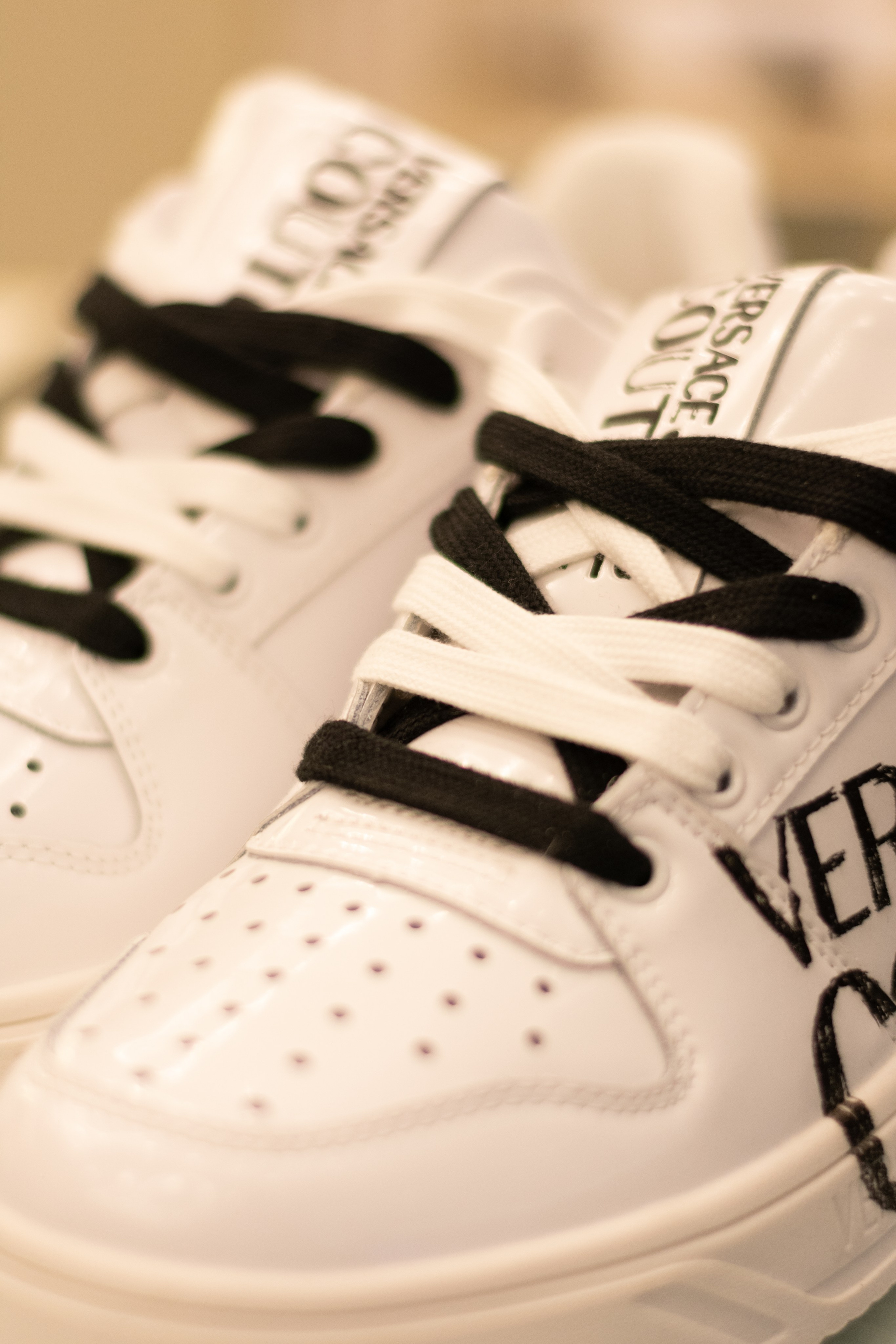 Для организаций. Предметная фотосессия для обувного магазина Capsula. Фотограф/видеограф Богдан Голованов