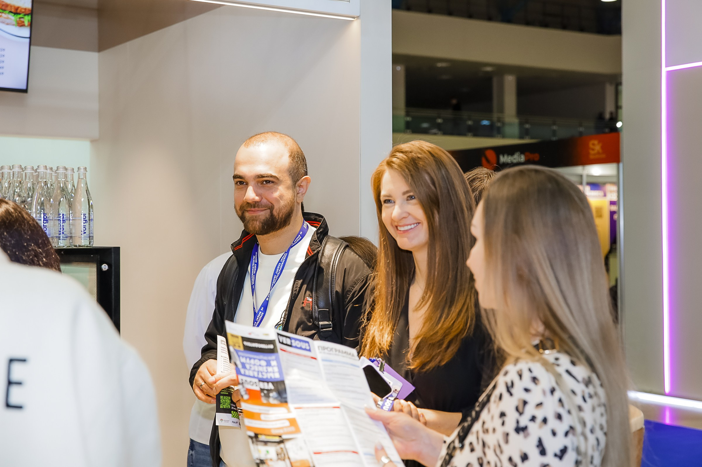 VERSOUS. ЭКСПОЦЕНТР. ЗДРАСТЕ. Фотограф в Москве Ольга Колесникова