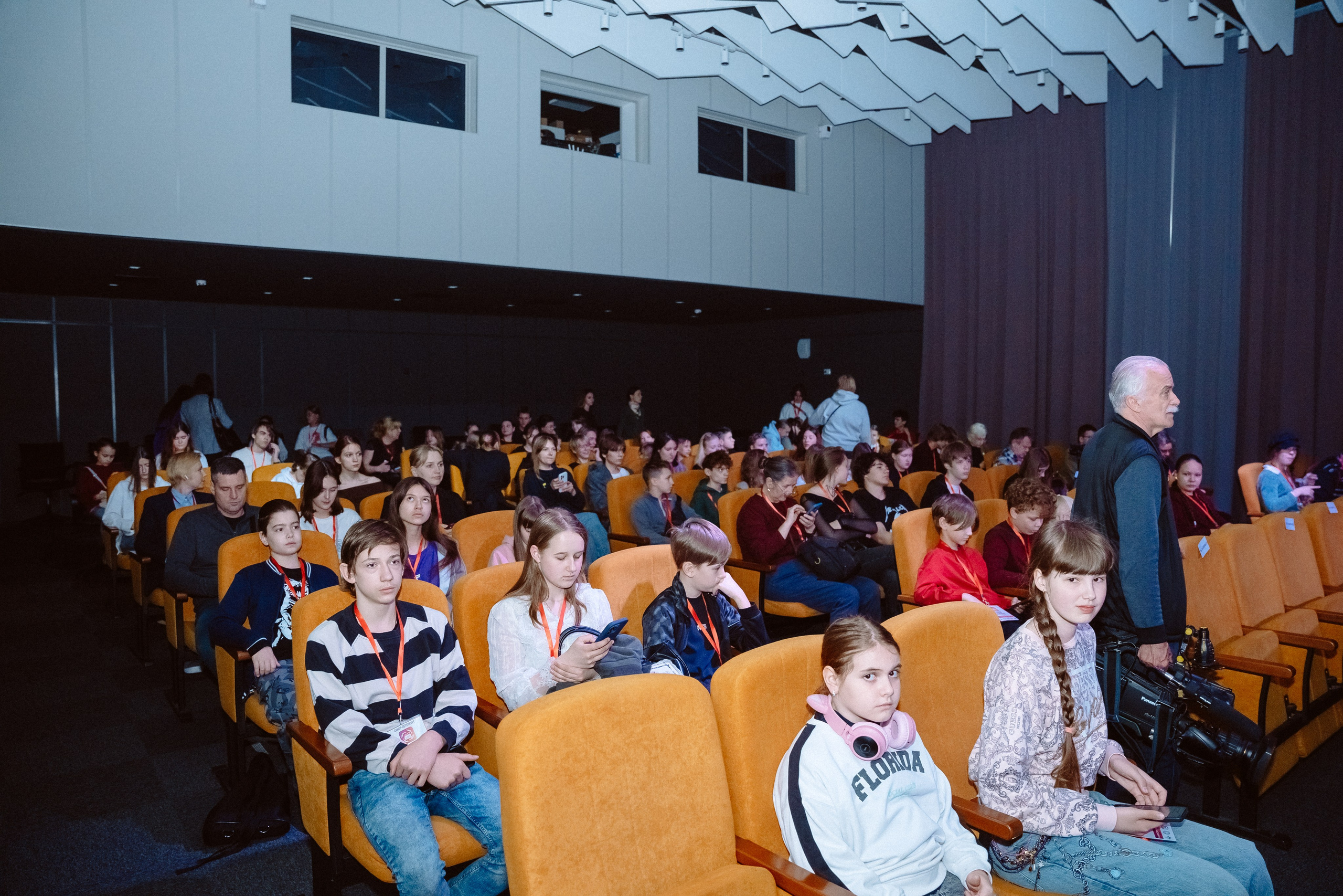 V Всероссийский фестиваль короткометражных фильмов — Кванториум. Макарова Ольга, фотограф. Студия выпускных альбомов и Креативного пространства для детей в Санкт-Петербурге