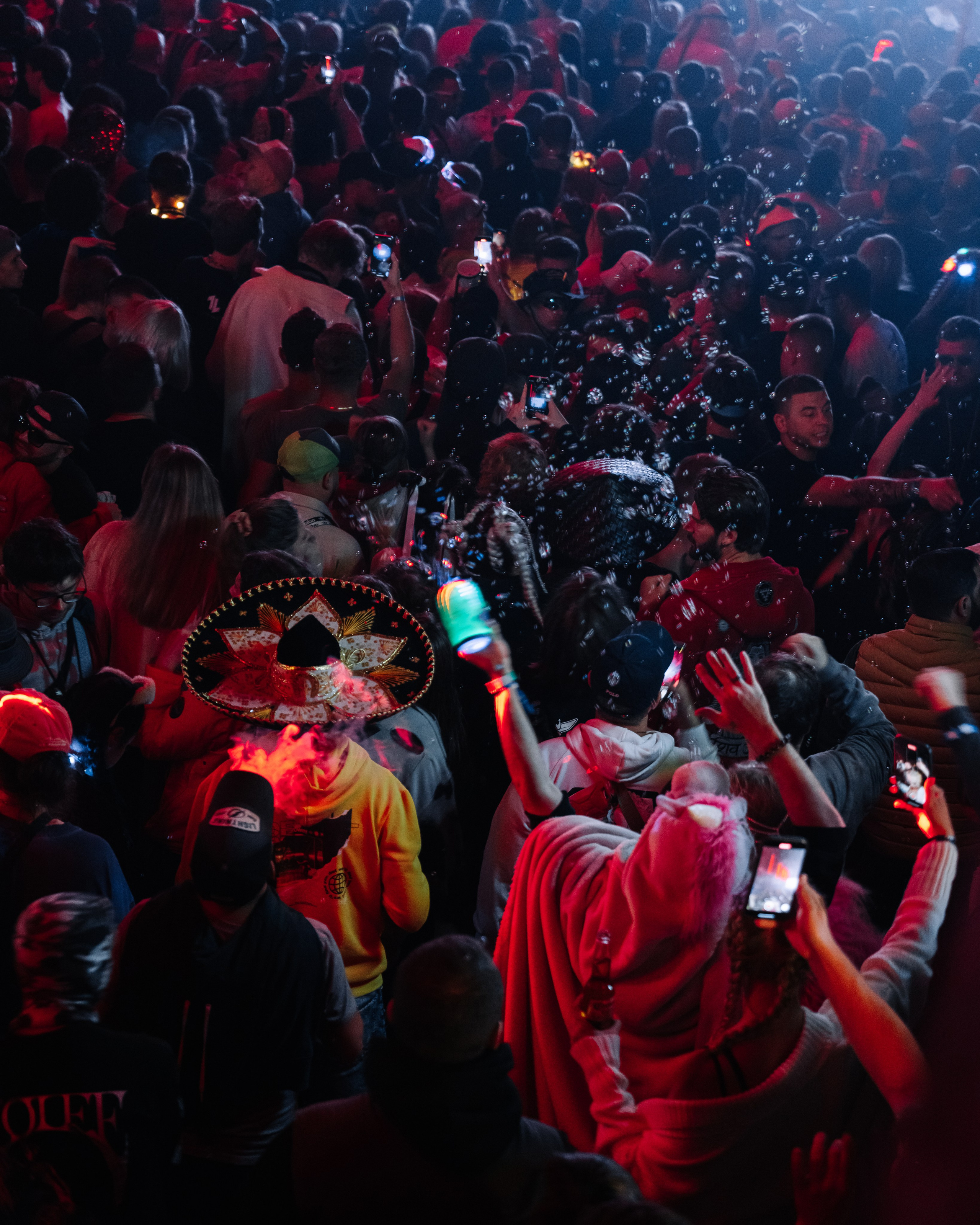 Signal 2024. @tomrus: Рустам Шагиморданов — фотограф