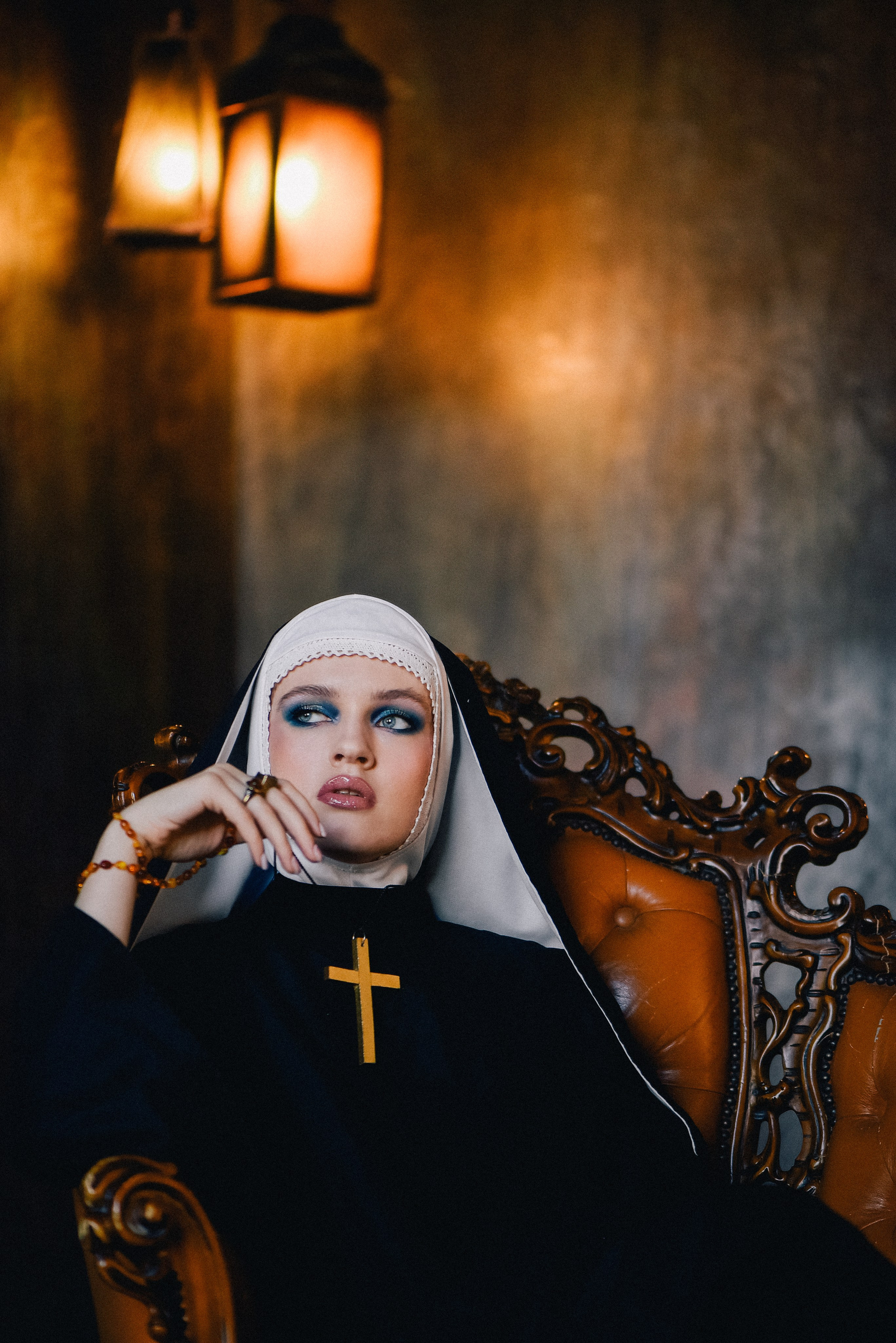 Монахиня. CREAM PHOTO