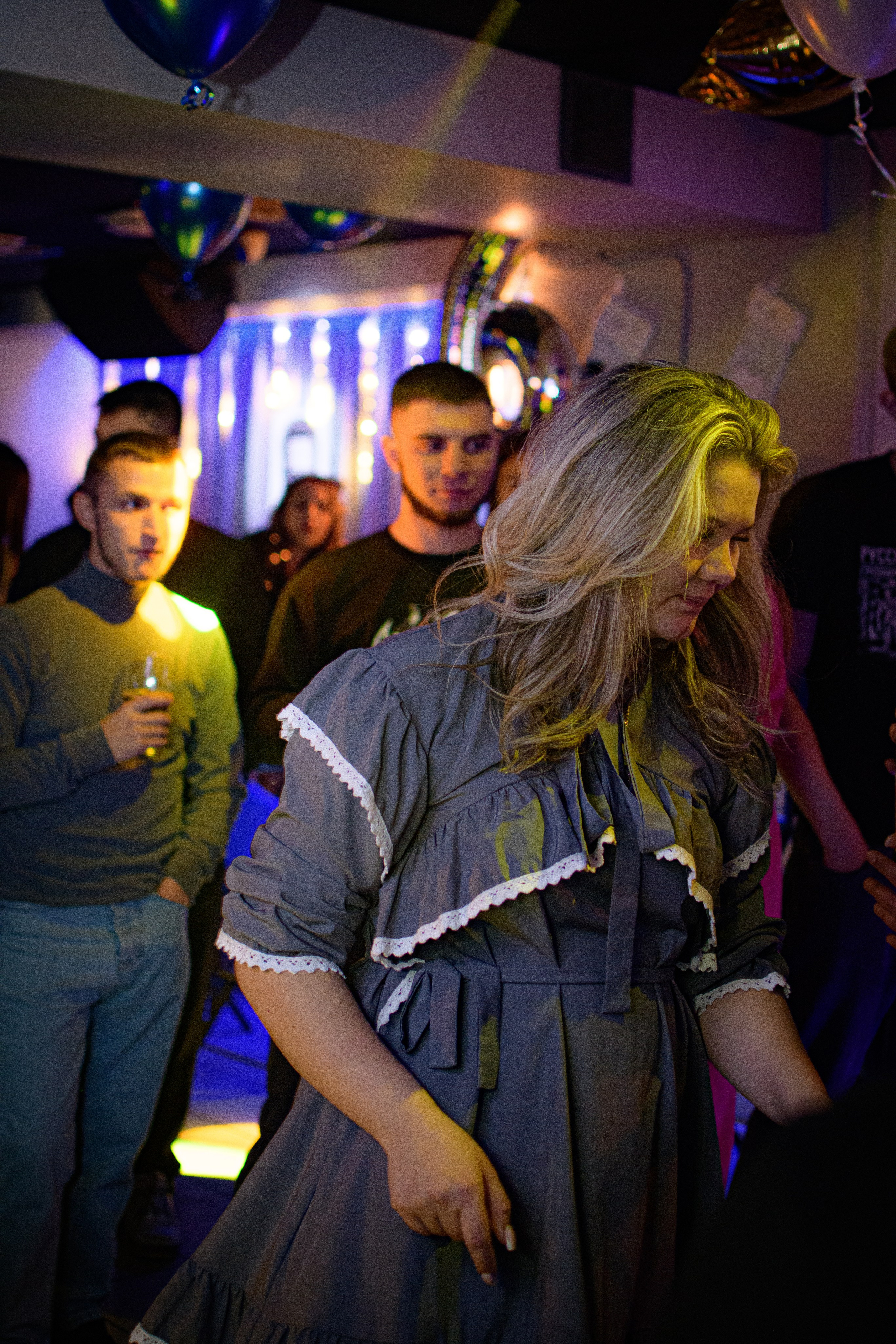 HOLLYWOOD / 6 YEARS. Photokarish