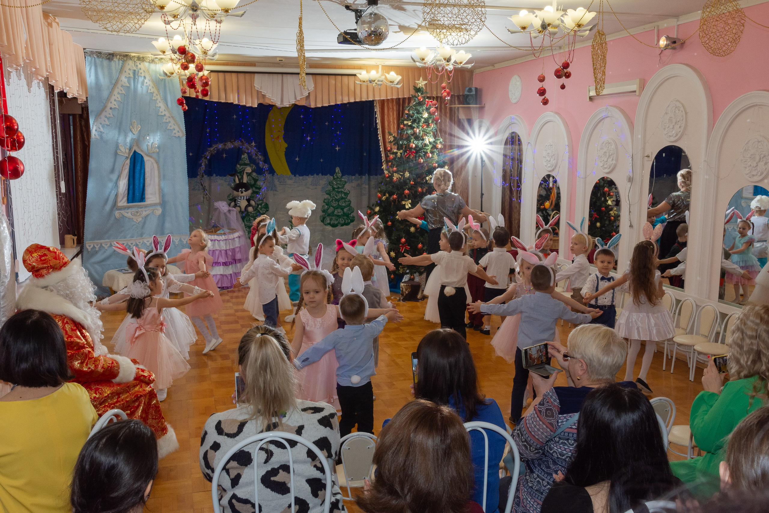 Новогодний утренник 2023