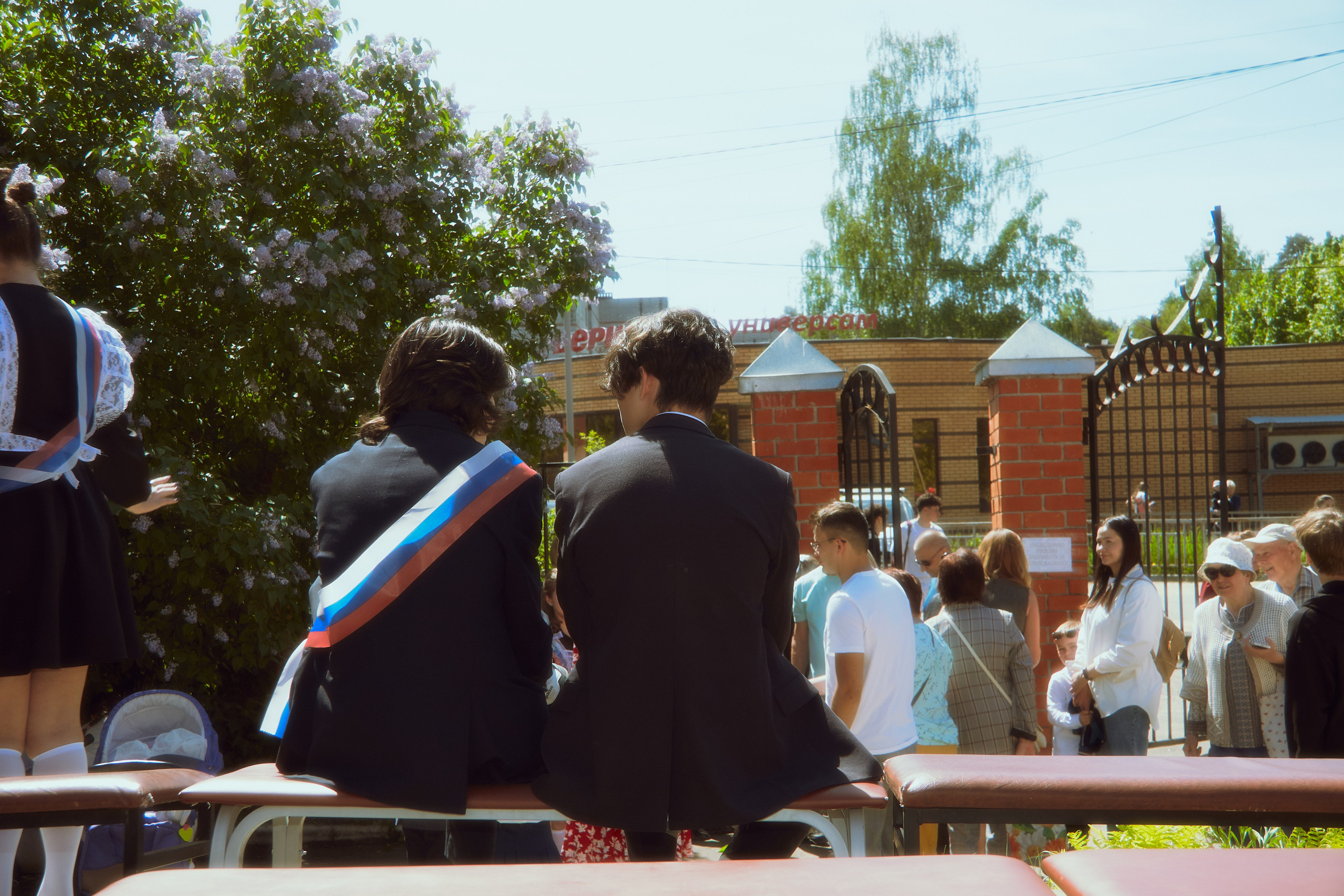 Последний звонок. Фотограф Елизавета Маслова. Москва. Art, Fashion