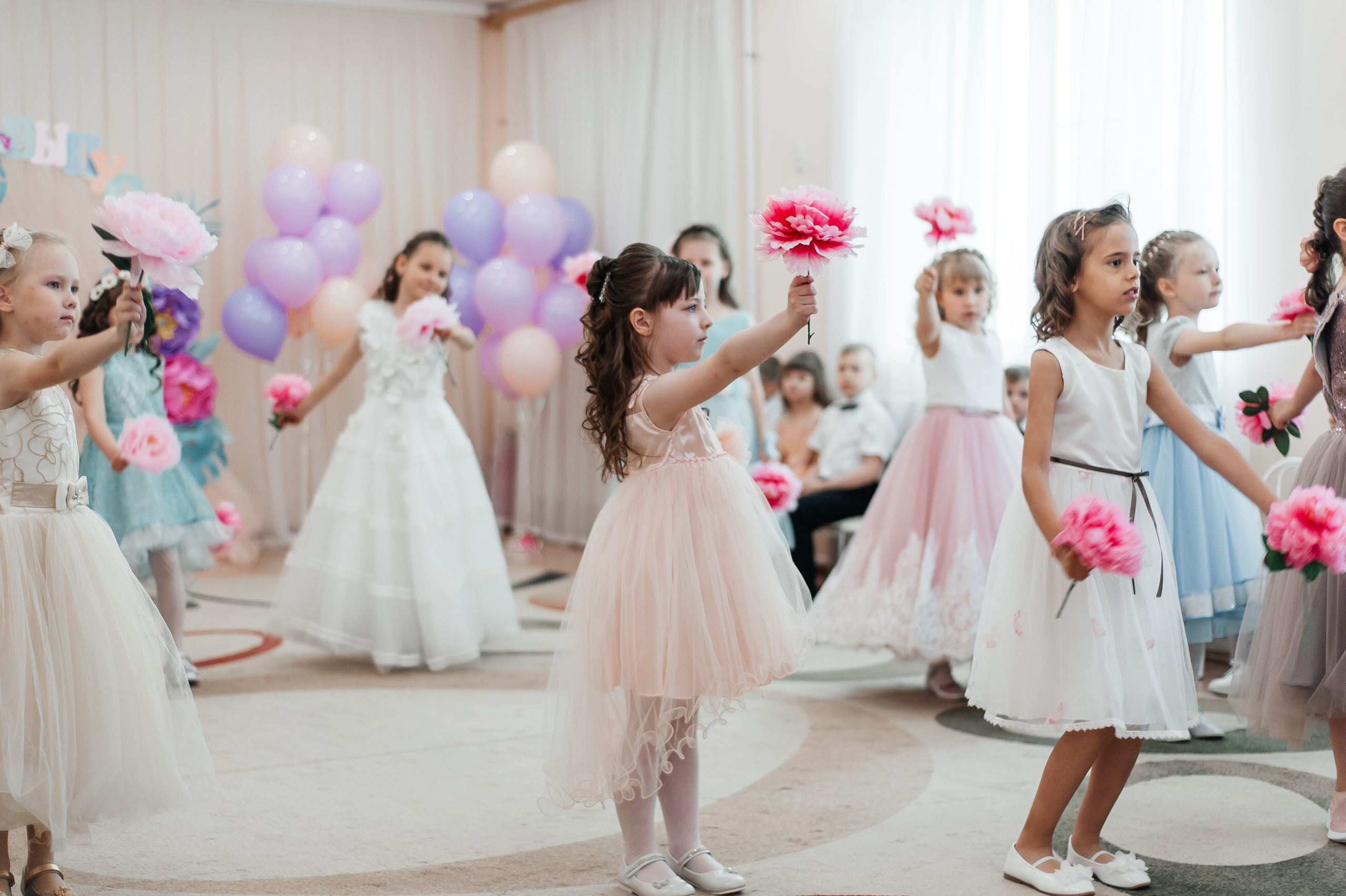 Выпускной Детский сад 321. Свадебный и семейный фотограф в Ростове-на-Дону Алина Астахова