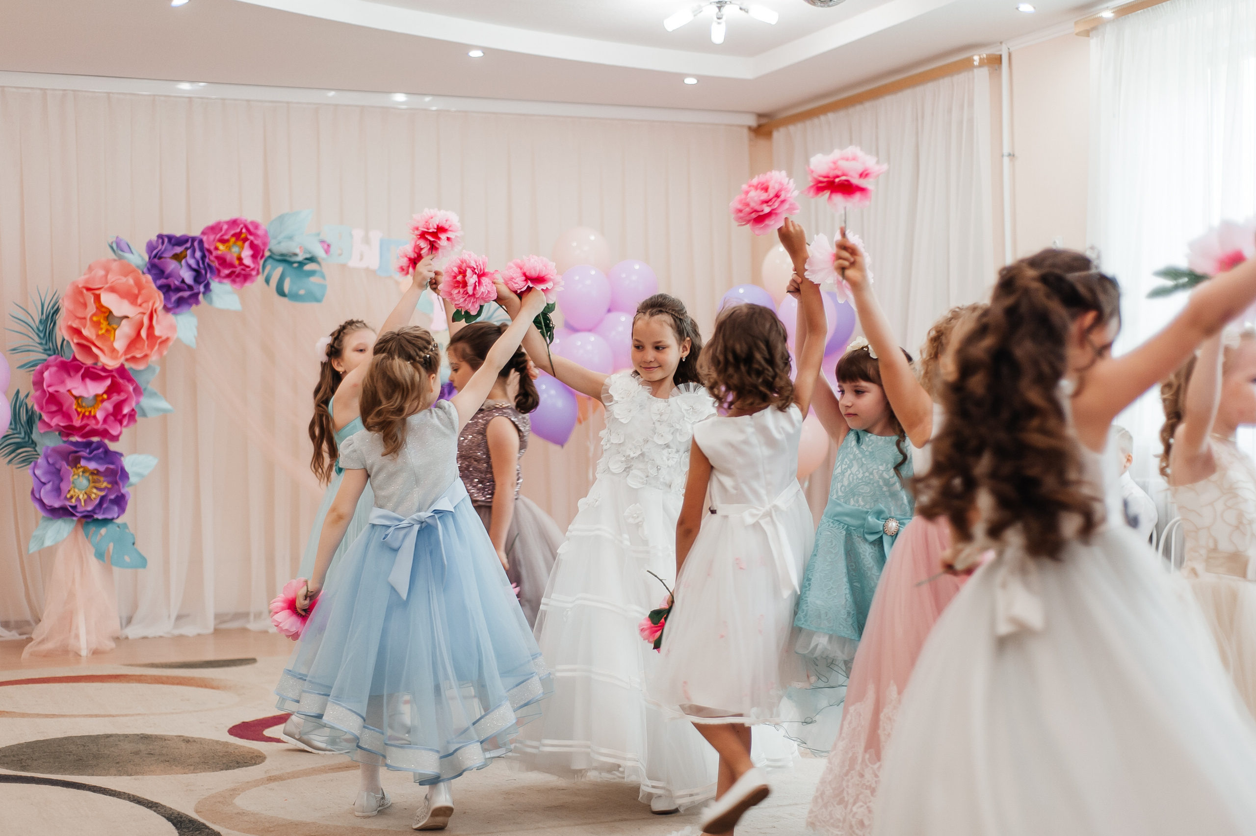 Выпускной Детский сад 321. Свадебный и семейный фотограф в Ростове-на-Дону Алина Астахова