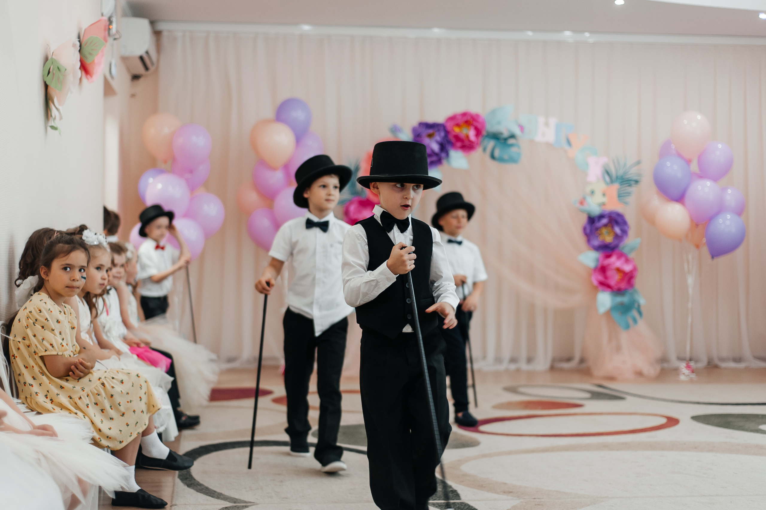 Выпускной Детский сад 321. Свадебный и семейный фотограф в Ростове-на-Дону Алина Астахова