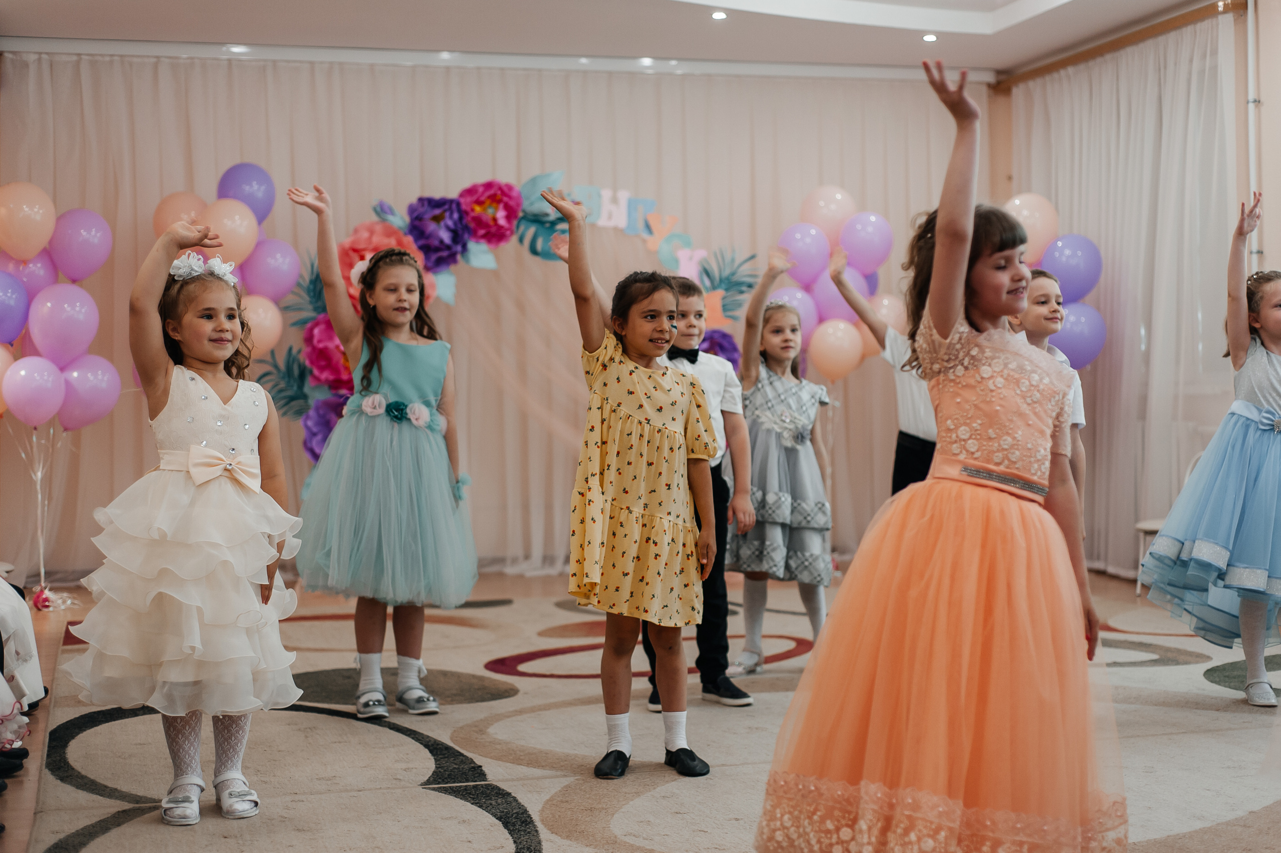 Выпускной Детский сад 321. Свадебный и семейный фотограф в Ростове-на-Дону Алина Астахова