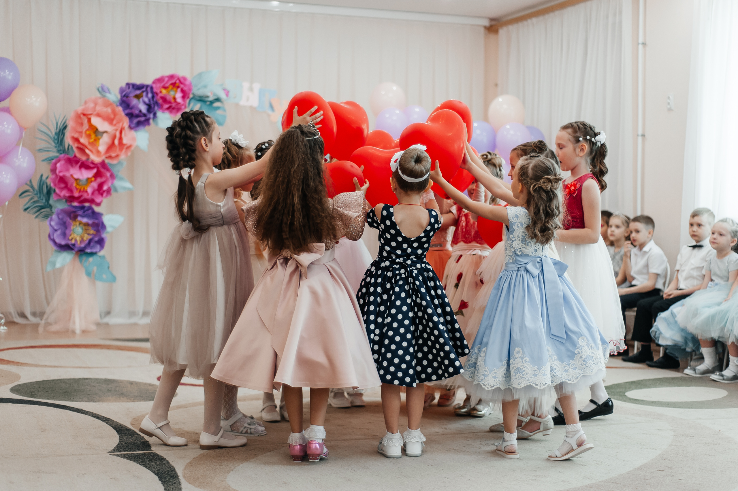 Выпускной Детский сад 321. Свадебный и семейный фотограф в Ростове-на-Дону Алина Астахова