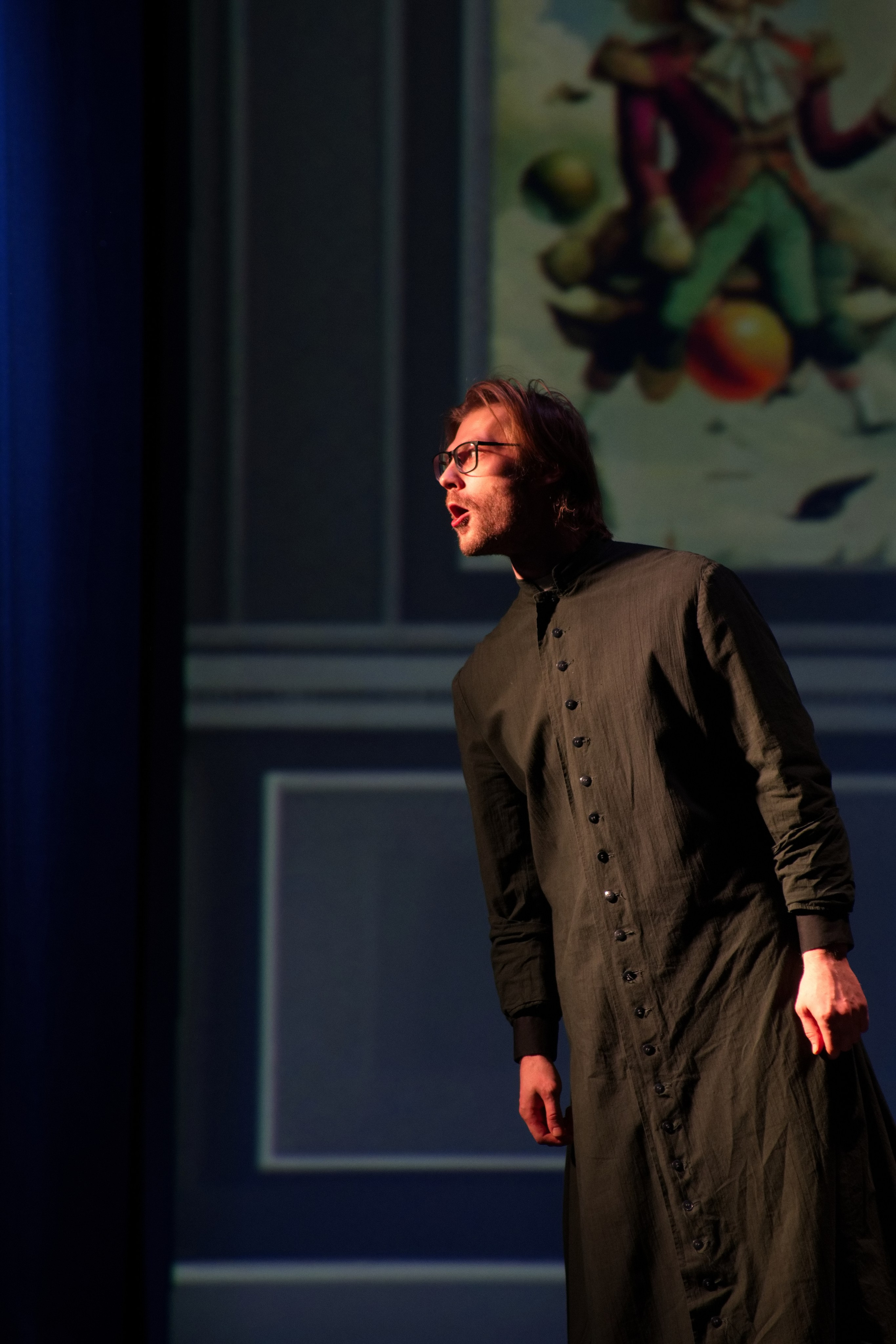 Театр И-Он, Мюнхгаузен. Семейный и детский фотограф Антон Зорин