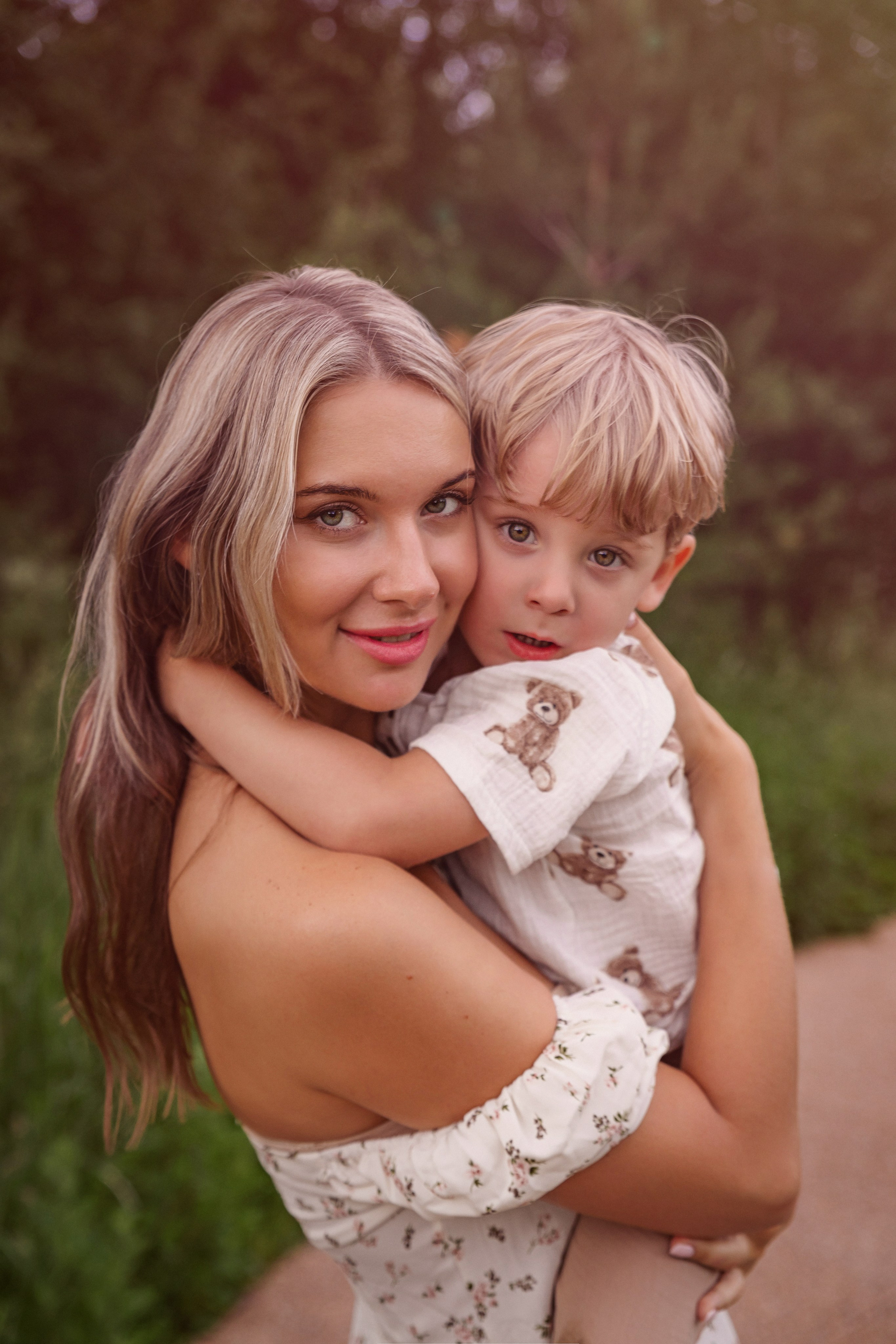 Семейная фотосессия на цветочной поляне. Трубинова Екатерина | Семейный фотограф | Москва