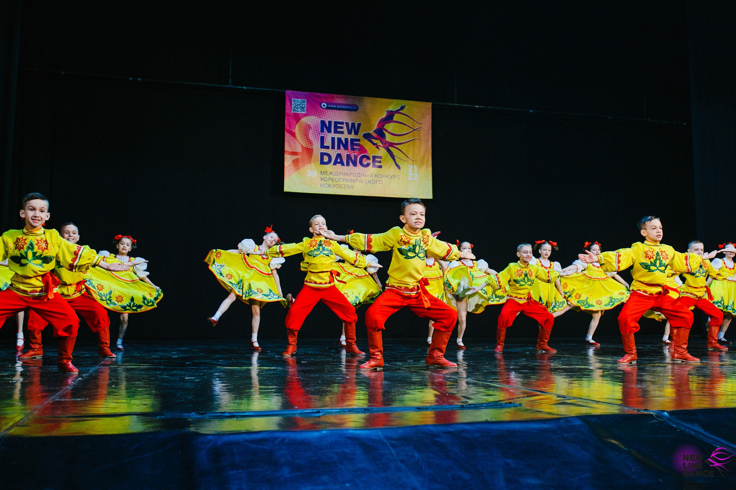 Концерты new line dance-magic universe-red. Фотограф в Новосибирске Ася Зверева