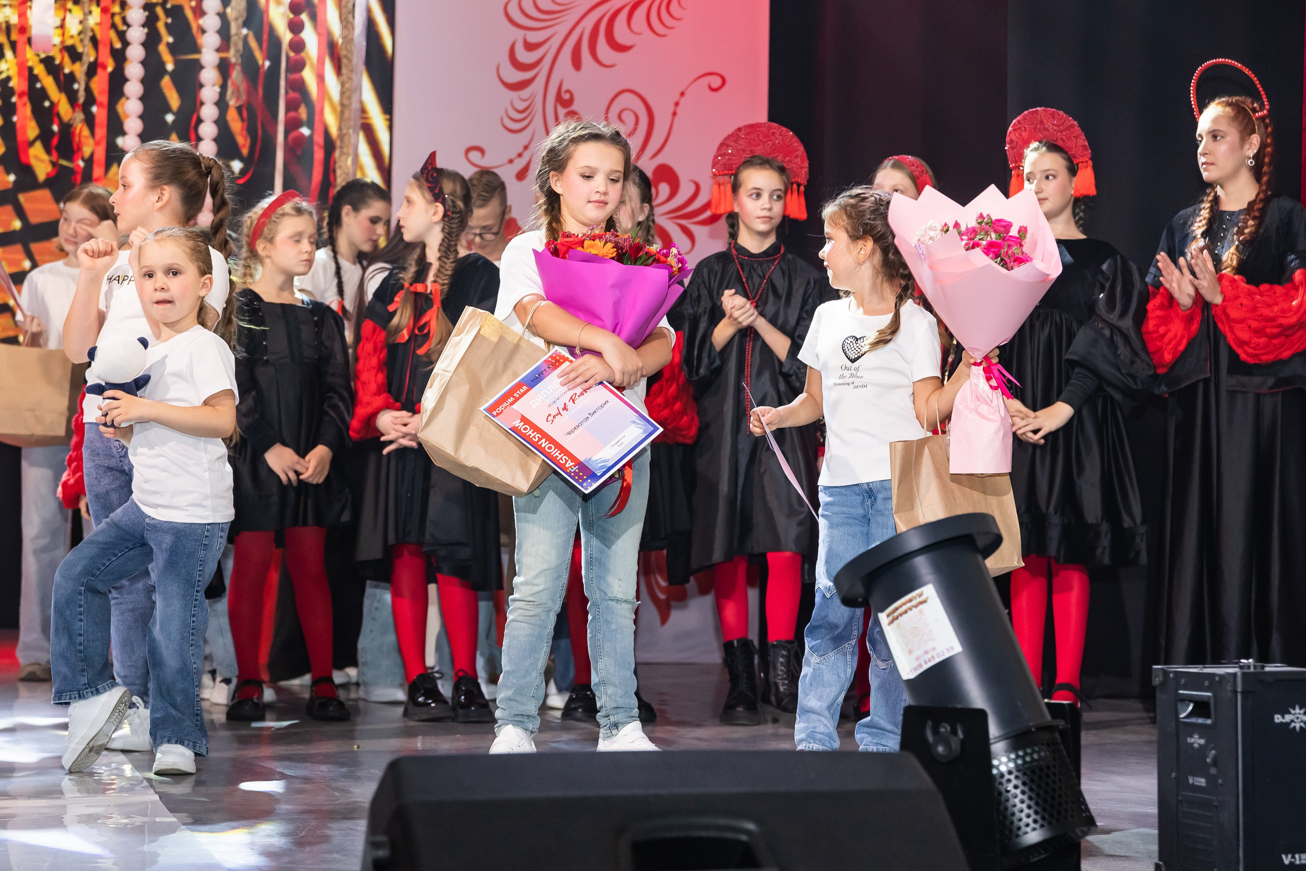 Показ Happy Kids. Выпускные альбомы во Владивостоке