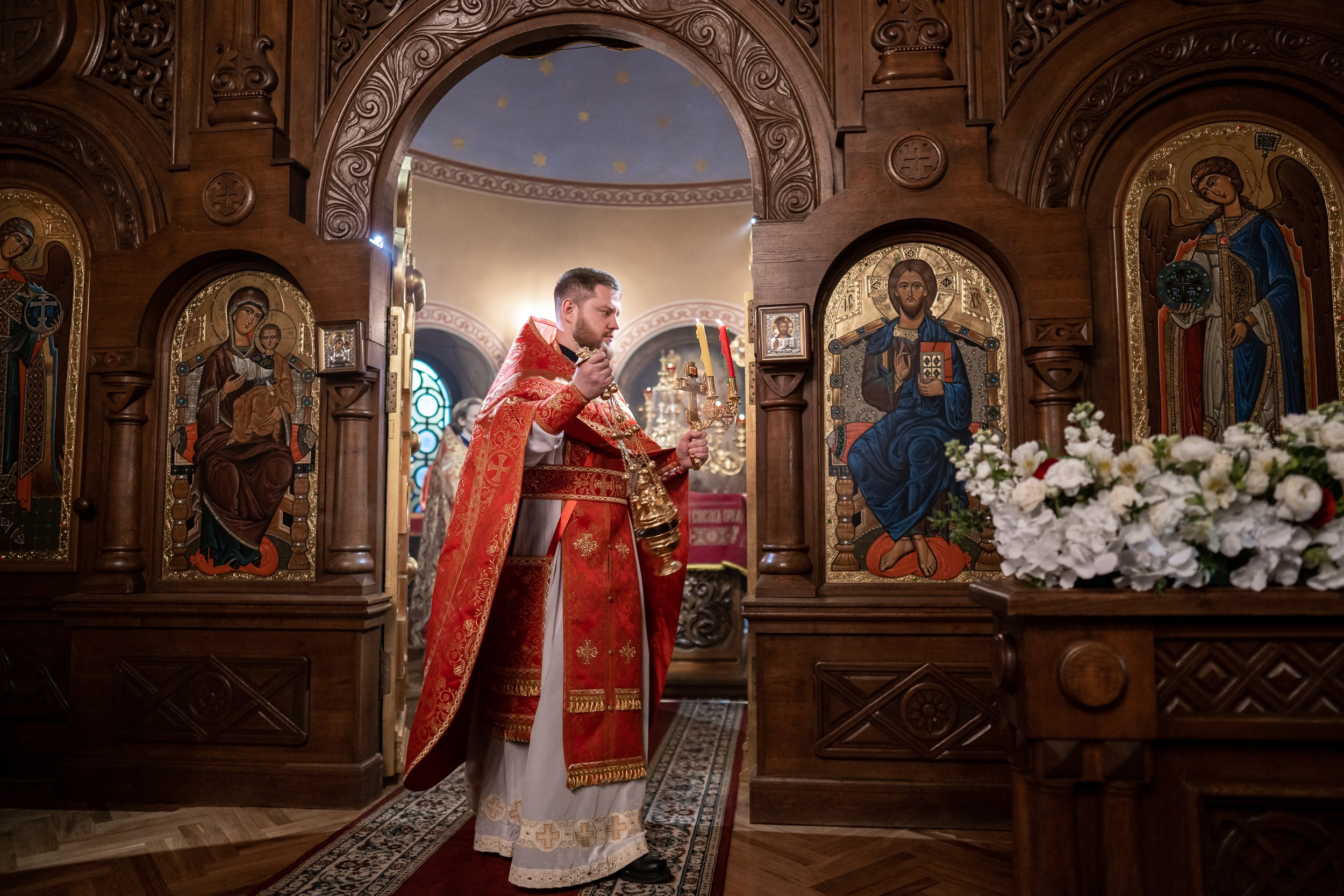 Престольный праздник в храме Воскресения Христова (Форосская церковь). Церковный фотограф Севастополь