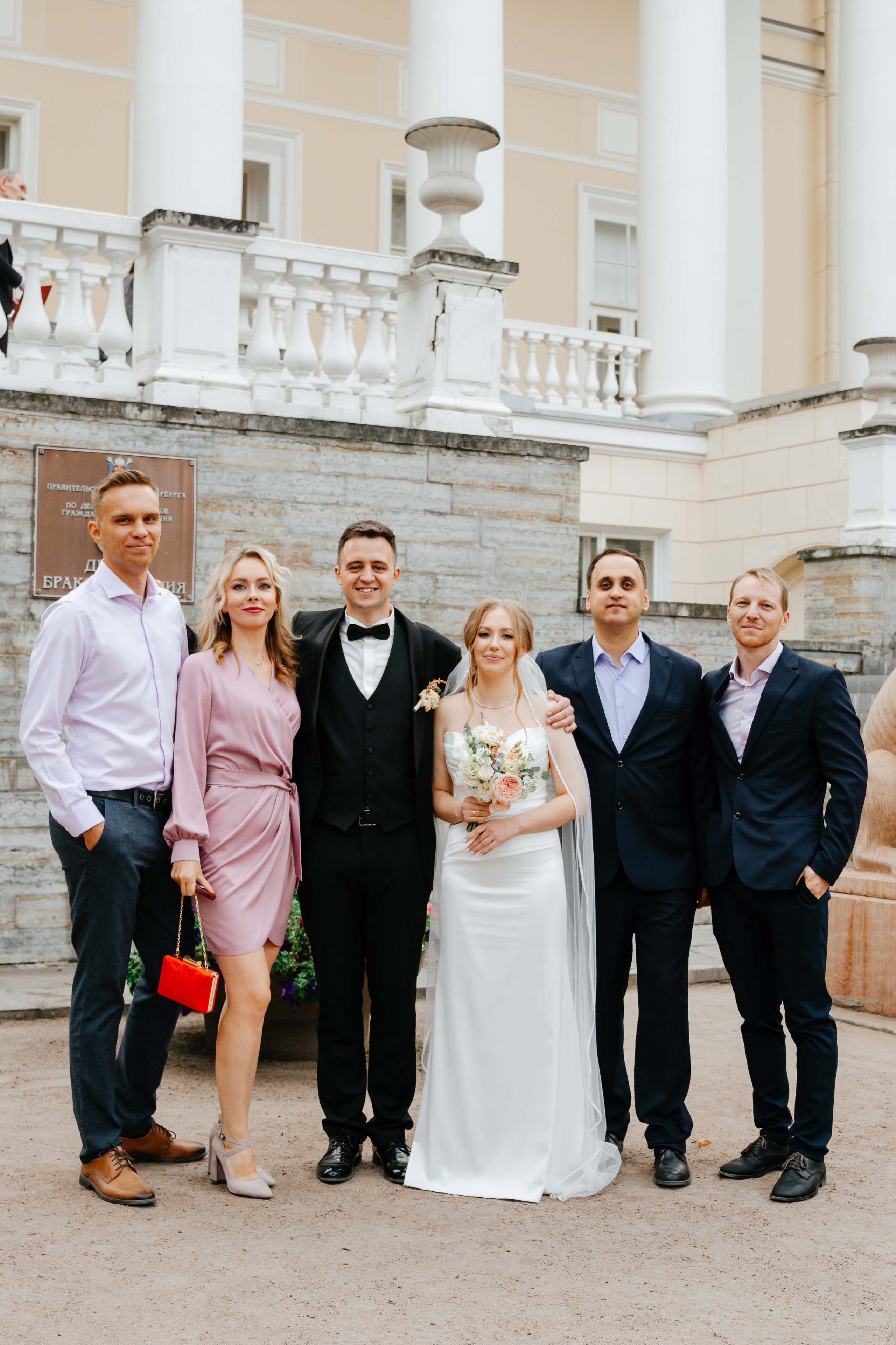 Свадебная фотосессия в Пушкине. Семейный и свадебный фотограф в Санкт-Петербурге и Москве