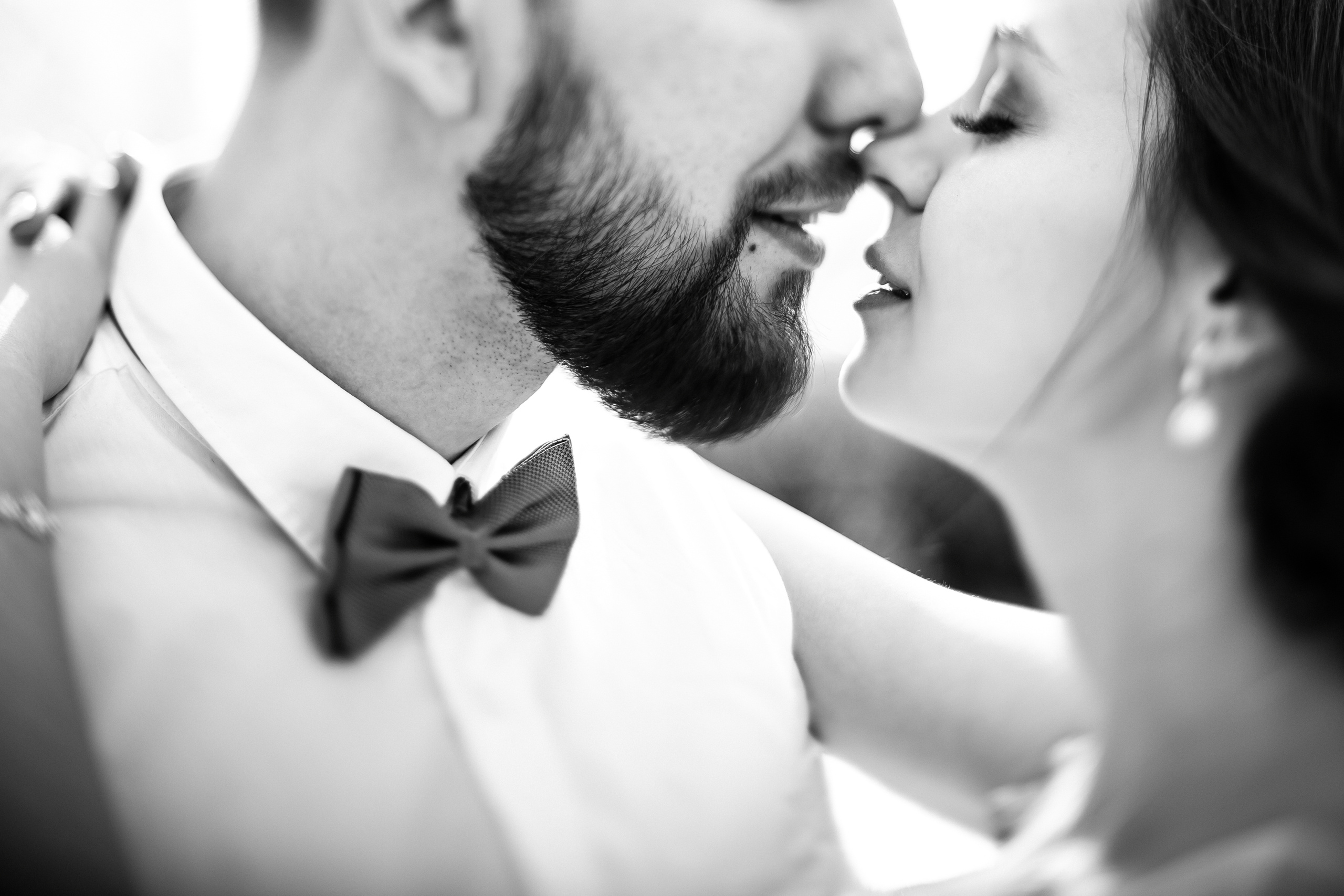 В окруженье друзей, на веселом пиру. Душевный фотограф Ваших самых ярких событий Марина Погребняк