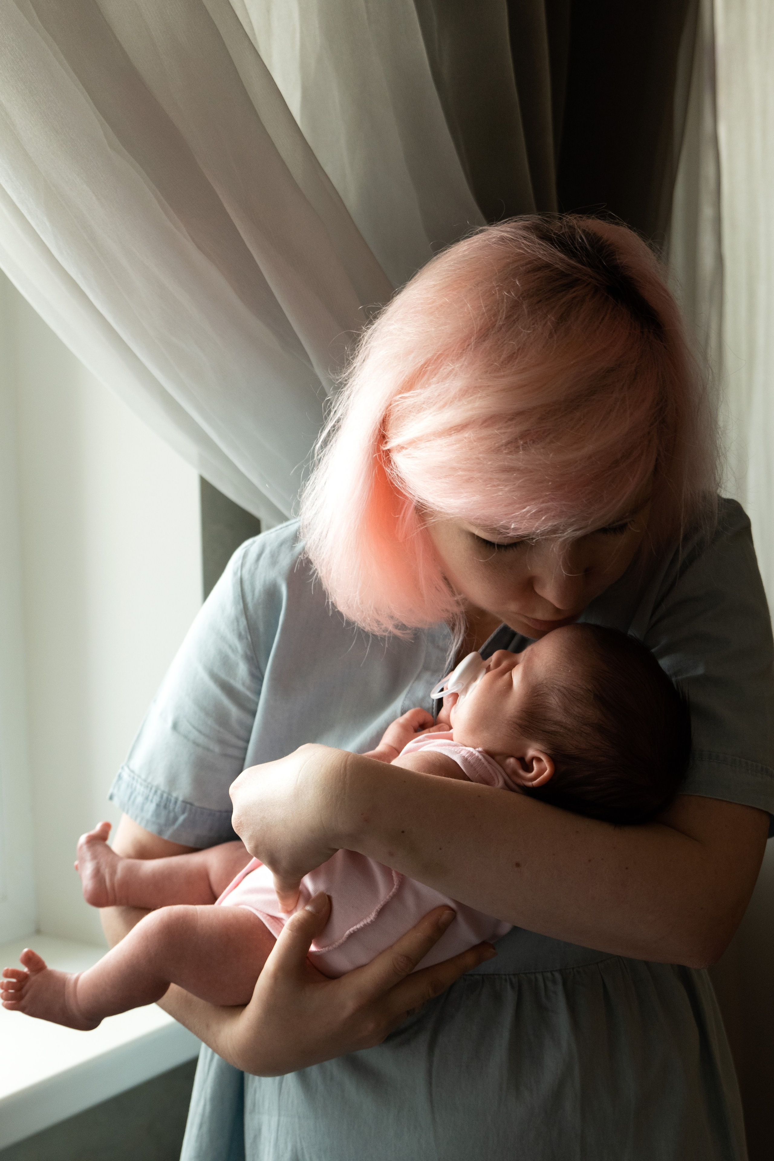 Домашняя фотосессия с новорожденным. Фотограф видеограф Ольга Василевская