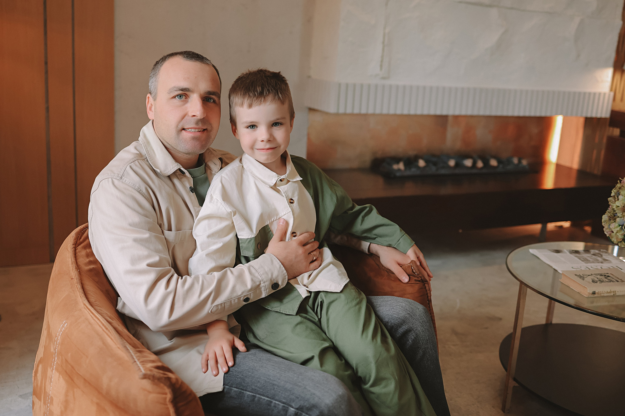 Фататум циклорама и зал. Семейный фотограф Тюмень, фотограф на роды Салмина Мария