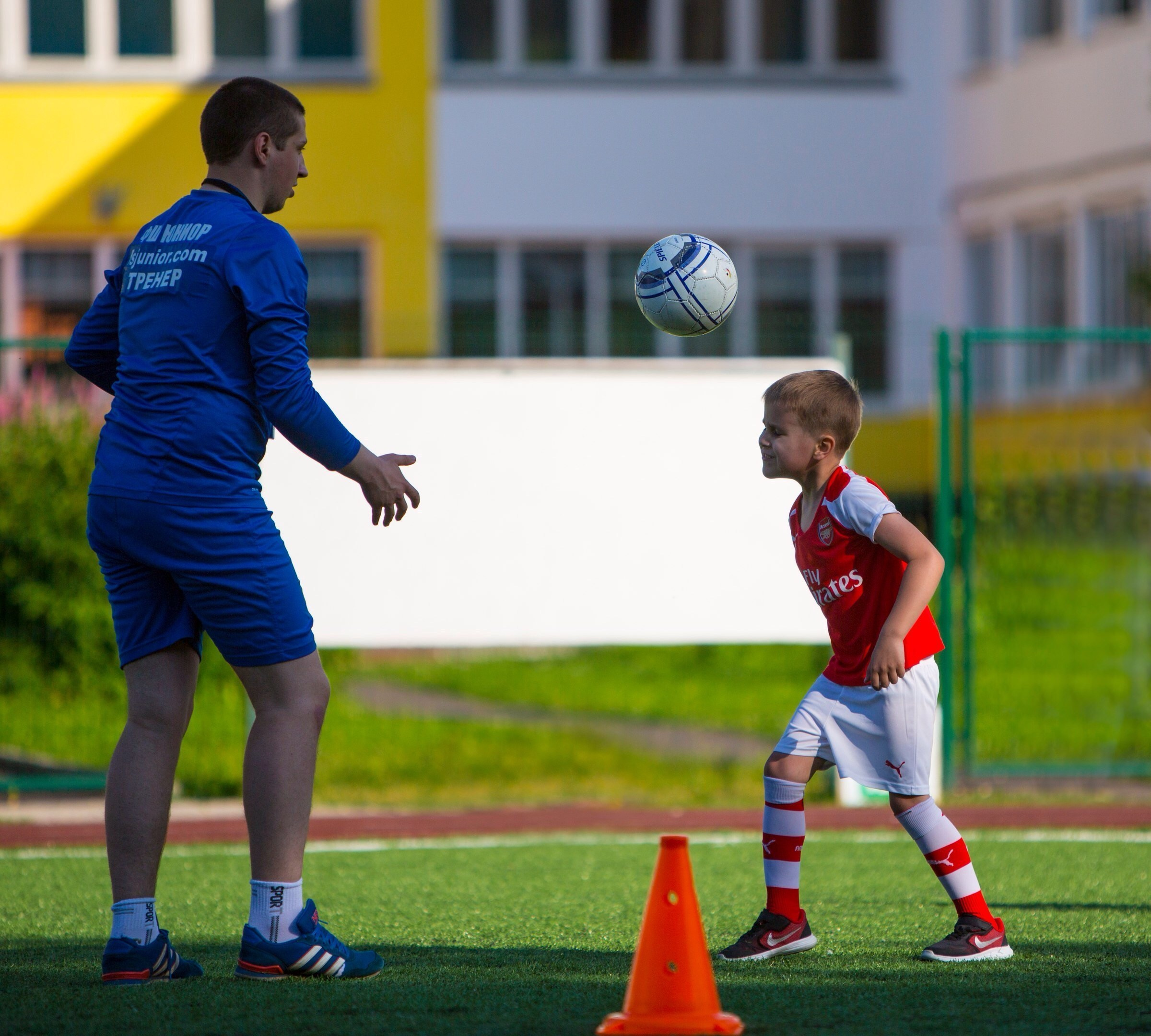 Футбольная школа «Юниор» — фото тренировок и игр. Выпускные альбомы для школы и детского сада — школьный фотограф Подольск, Троицк, Щербинка, Москва