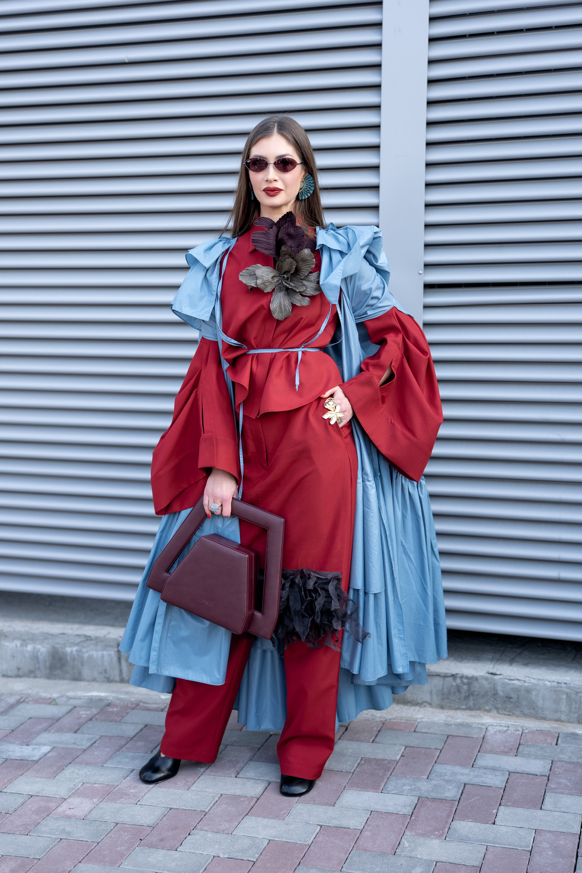 Visa Fashion Week Almaty Pre-Fall 2026 April StreetStyle Day 1. Сайт Алматинского НЮ АРТ, будуар и фэшн фотографа Дениса Карпенко