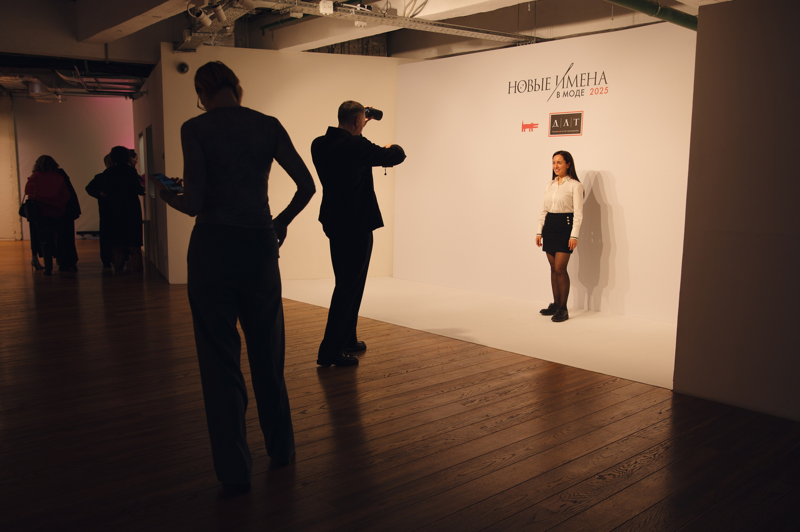 Бекстейдж показа «Новые Имена» собака.ru|ДЛТ. Портретный и репортажный фотограф в Санкт-Петербурге